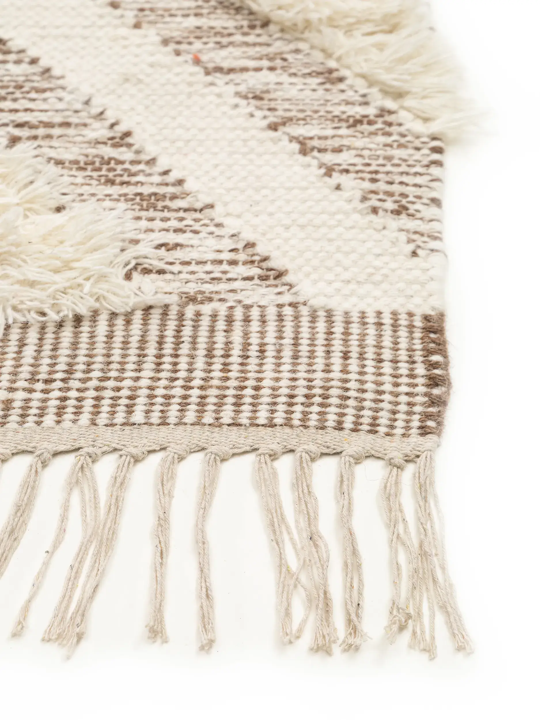 Teppich Mysa aus 80% Wolle, 20% Baumwolle in Beige von Lytte