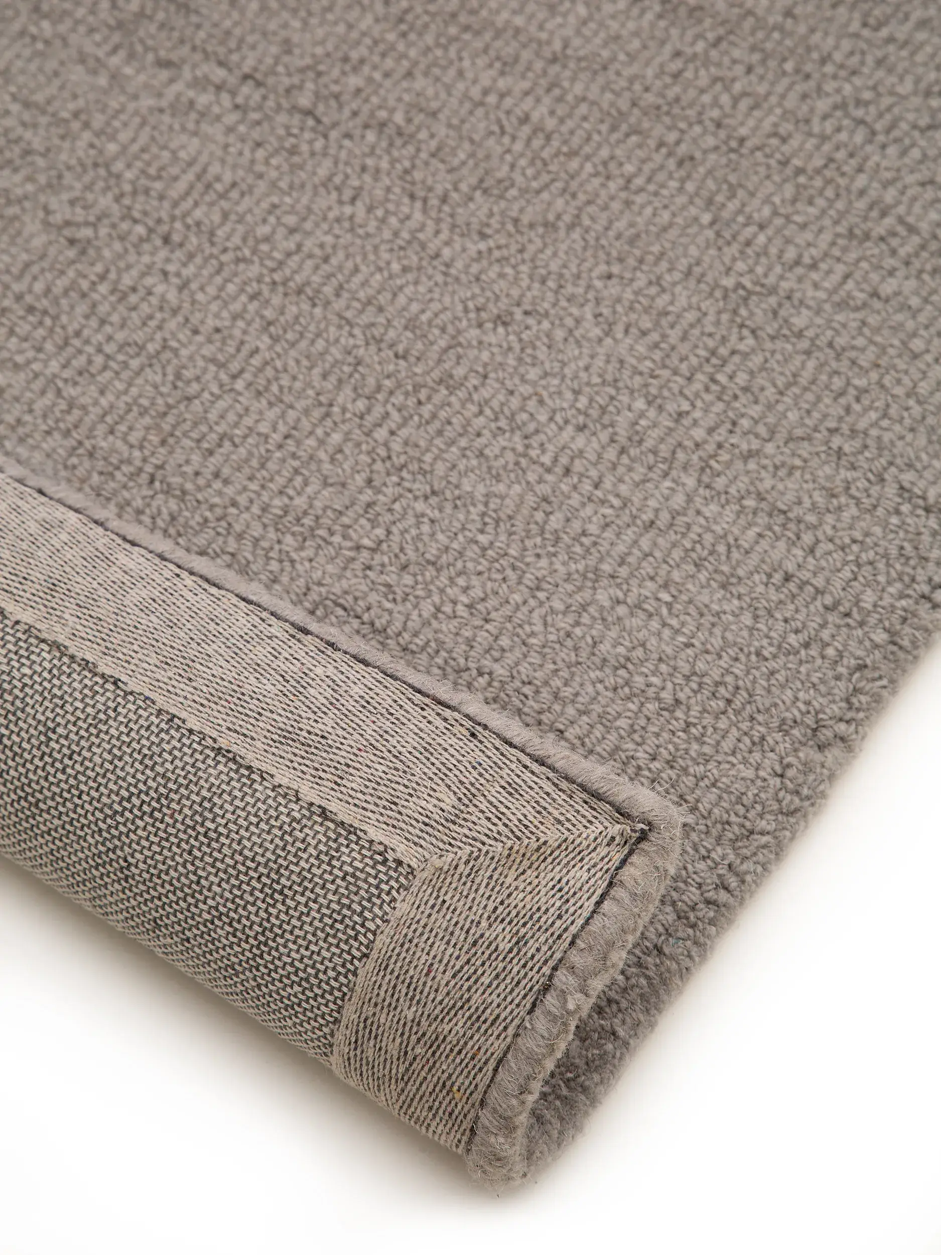 Teppich aus 85% Wolle, 15% Viskose in Multicolor mit 85% Wolle, 15% Viskose hohem Flor von benuta Pure