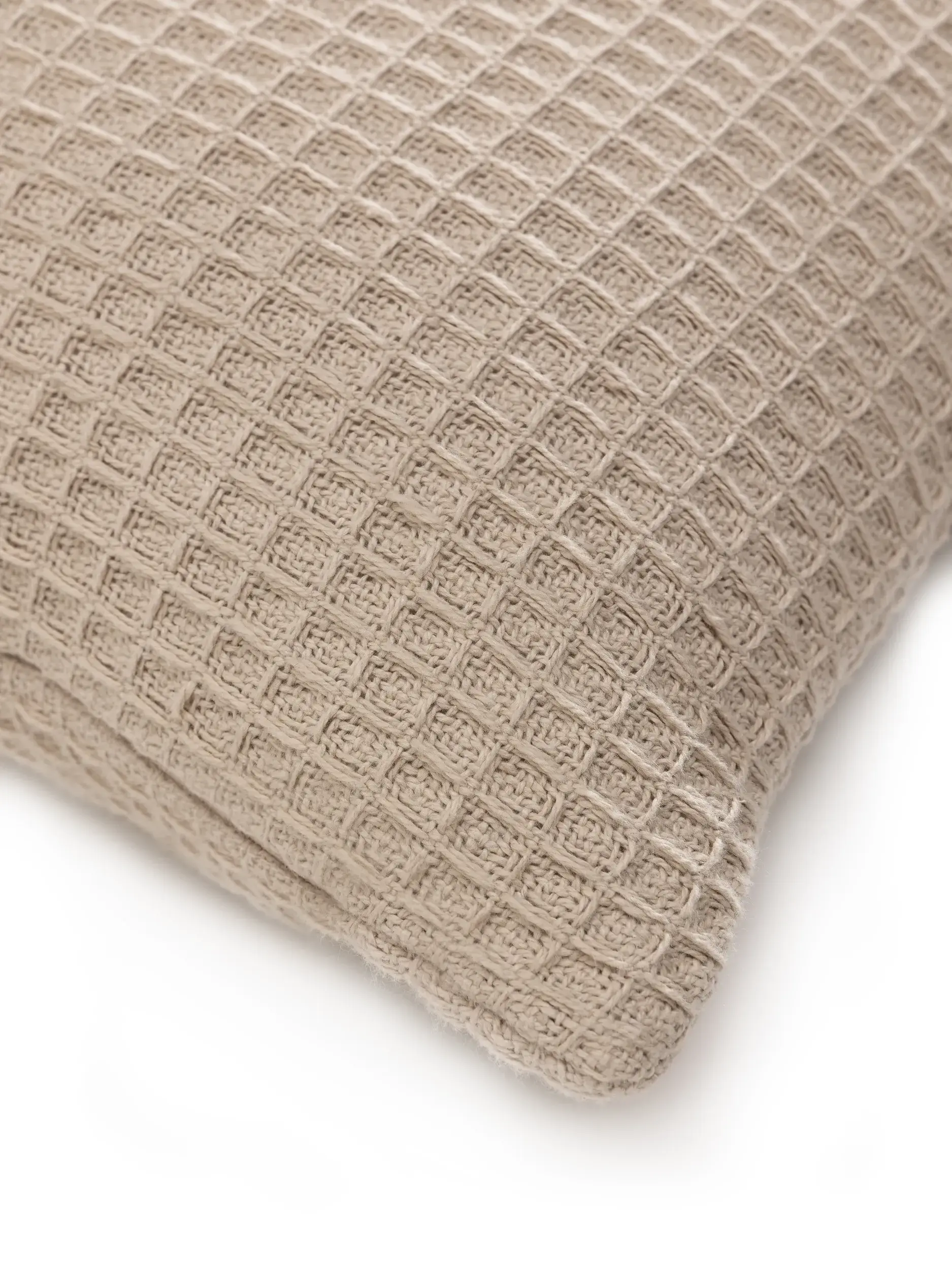 Kissenbezug Amalia Ivory i Einfarbig-design laget av 100 % bomull fra benuta Pure