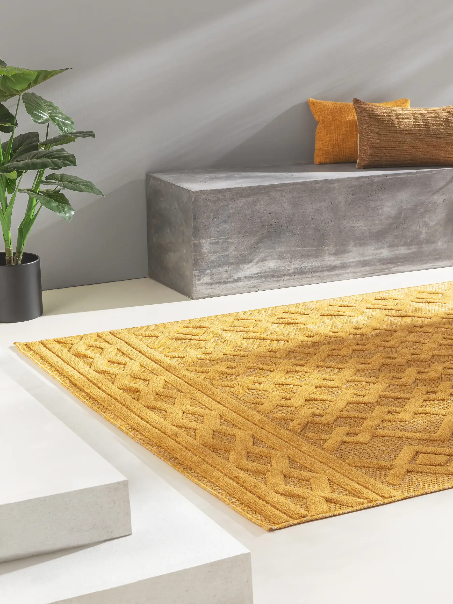Tapis en 100% Polypropylène en Jaune avec une pile de 100% Polypropylène de hauteur de benuta nest