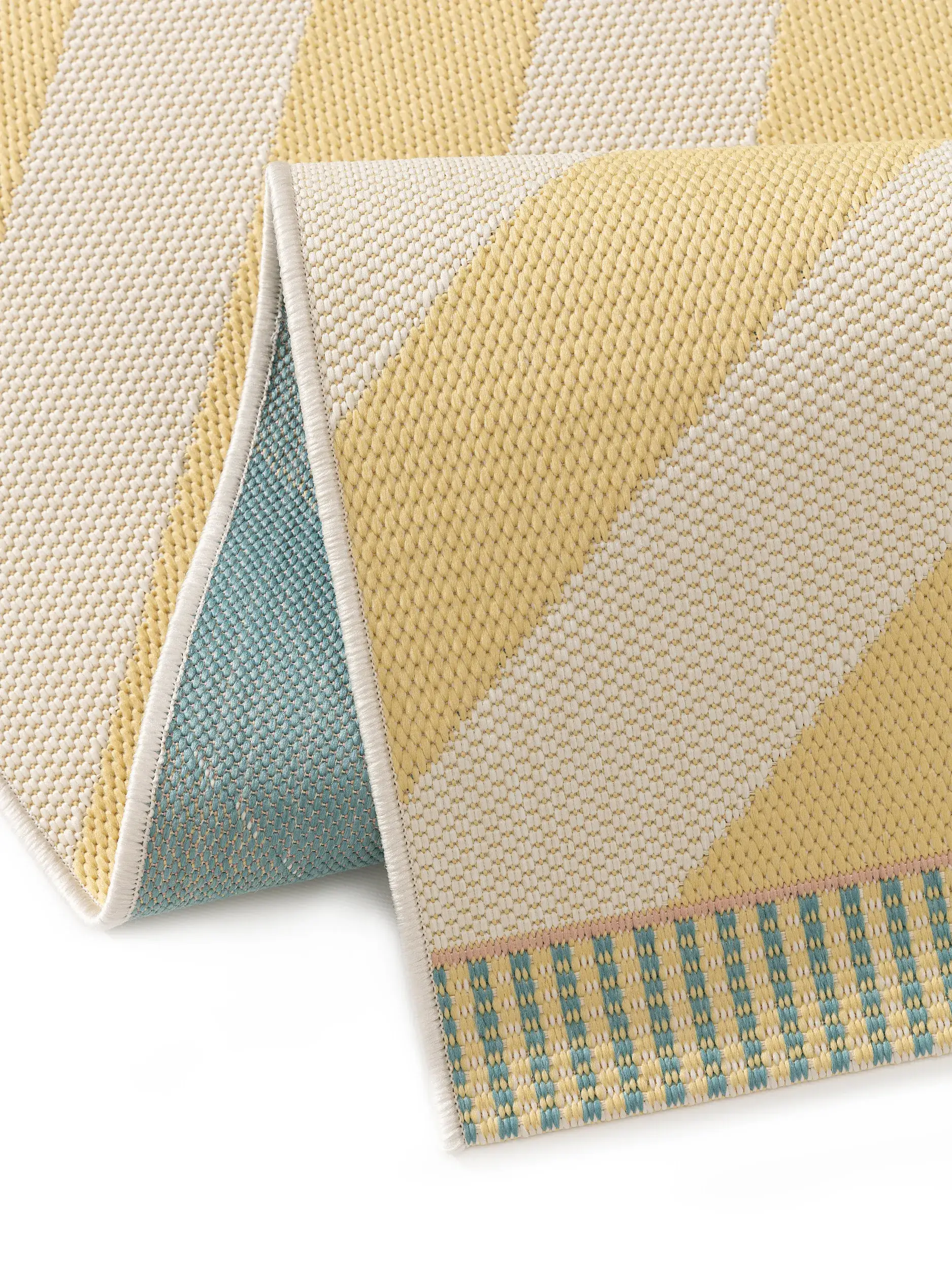 Teppich aus 100% Polypropylen in Gelb mit 100% Polypropylen hohem Flor von Lytte