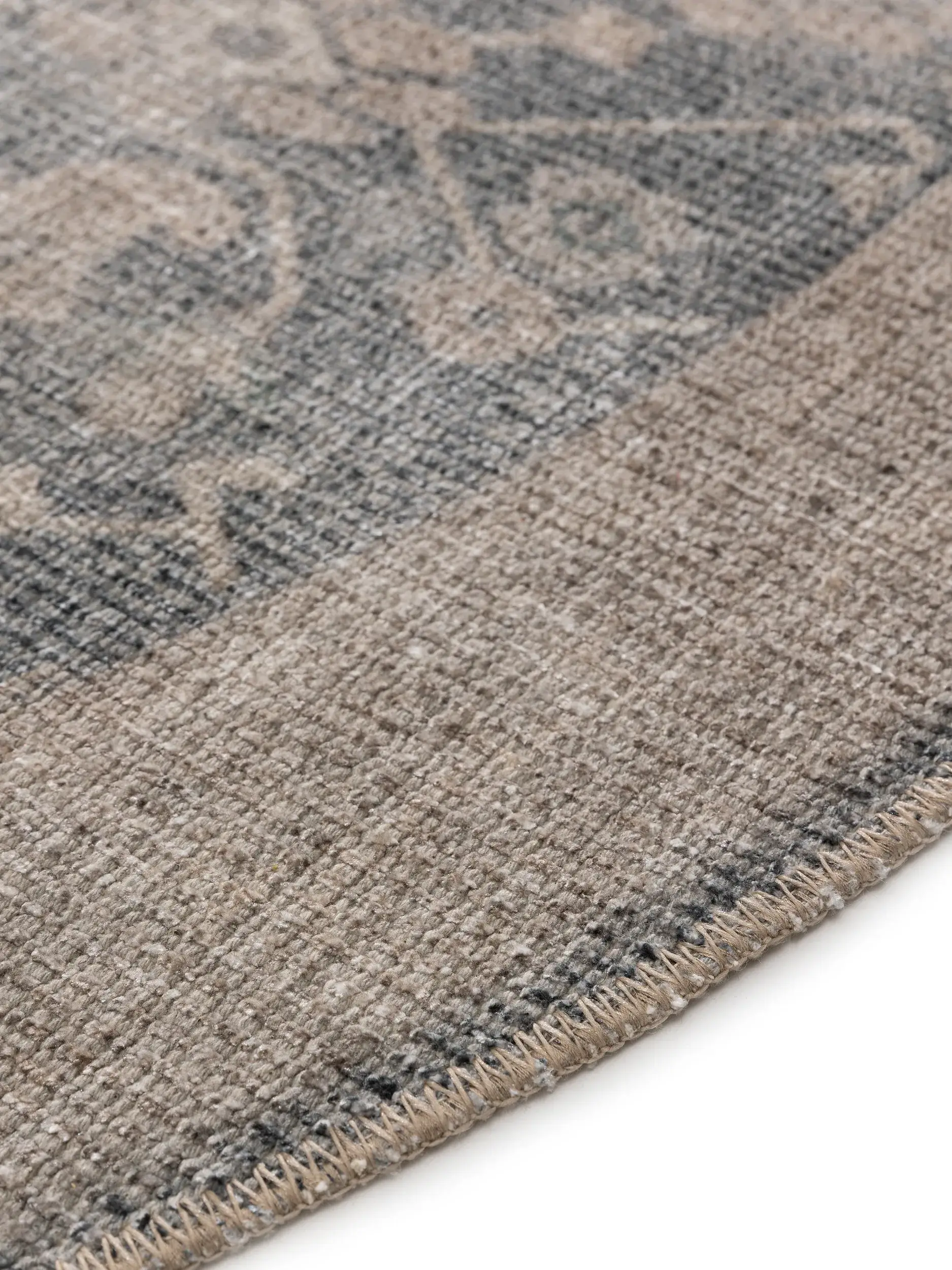 Rug made of 50% Polyester, 50% Polycotton in Grey with a 50% Polyester, 50% Polycotton high pile by benuta Nest