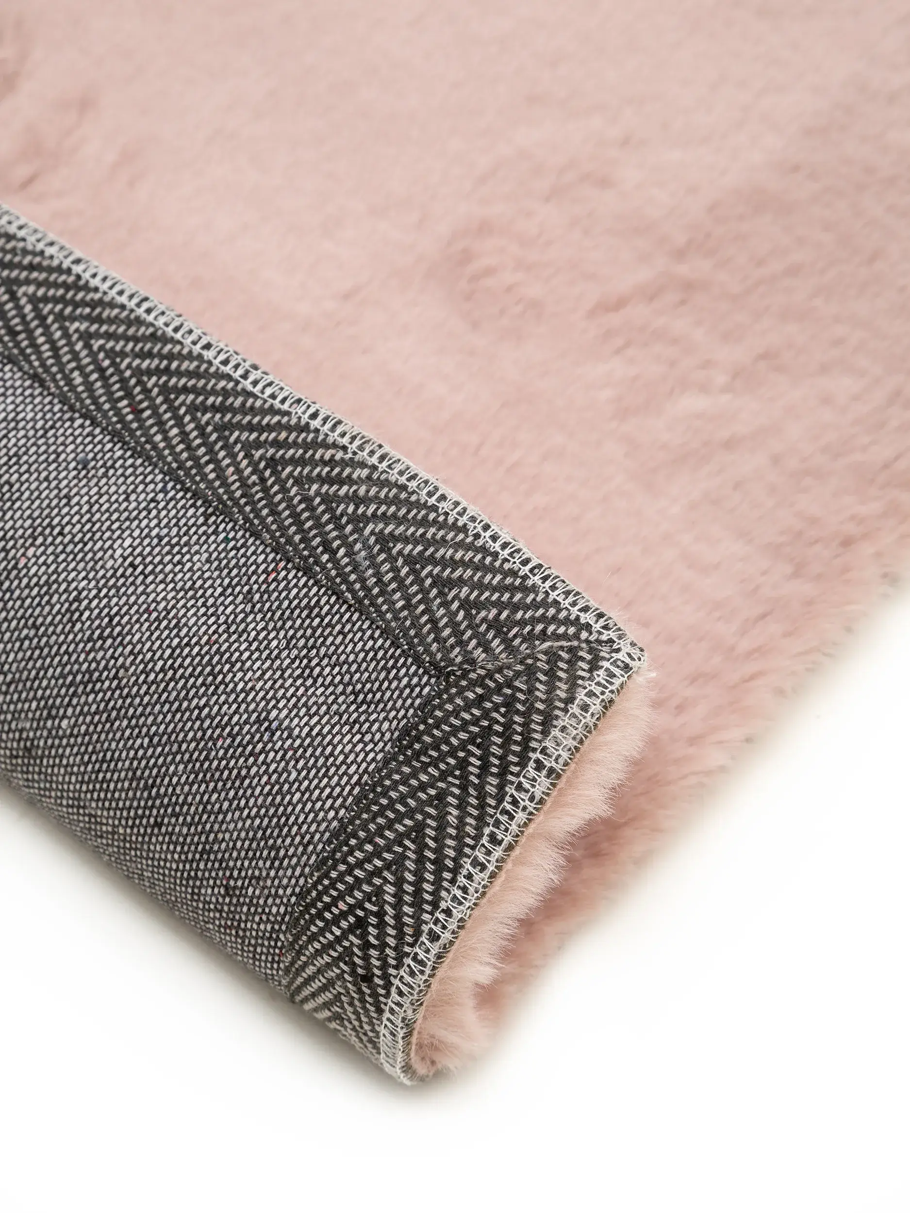 Kunstfell Dave Rosa im Design Uni aus 100% Polyester von benuta Nest