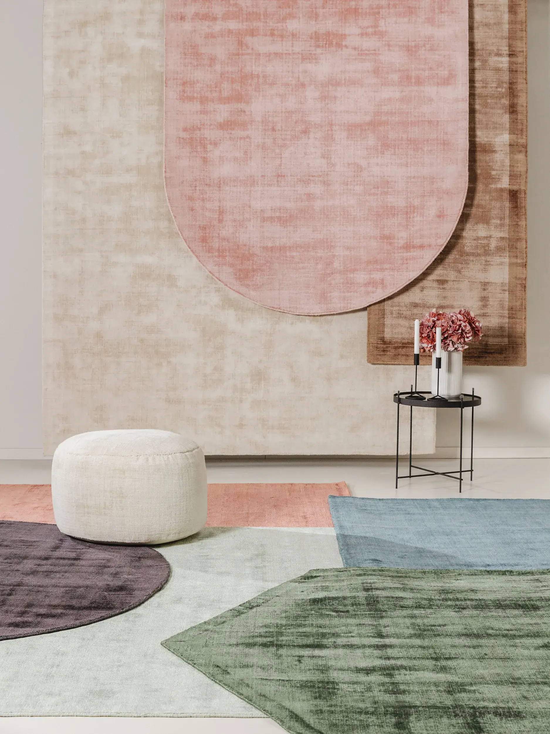 Matta Nova av 100% Viskos i Beige från benuta pure