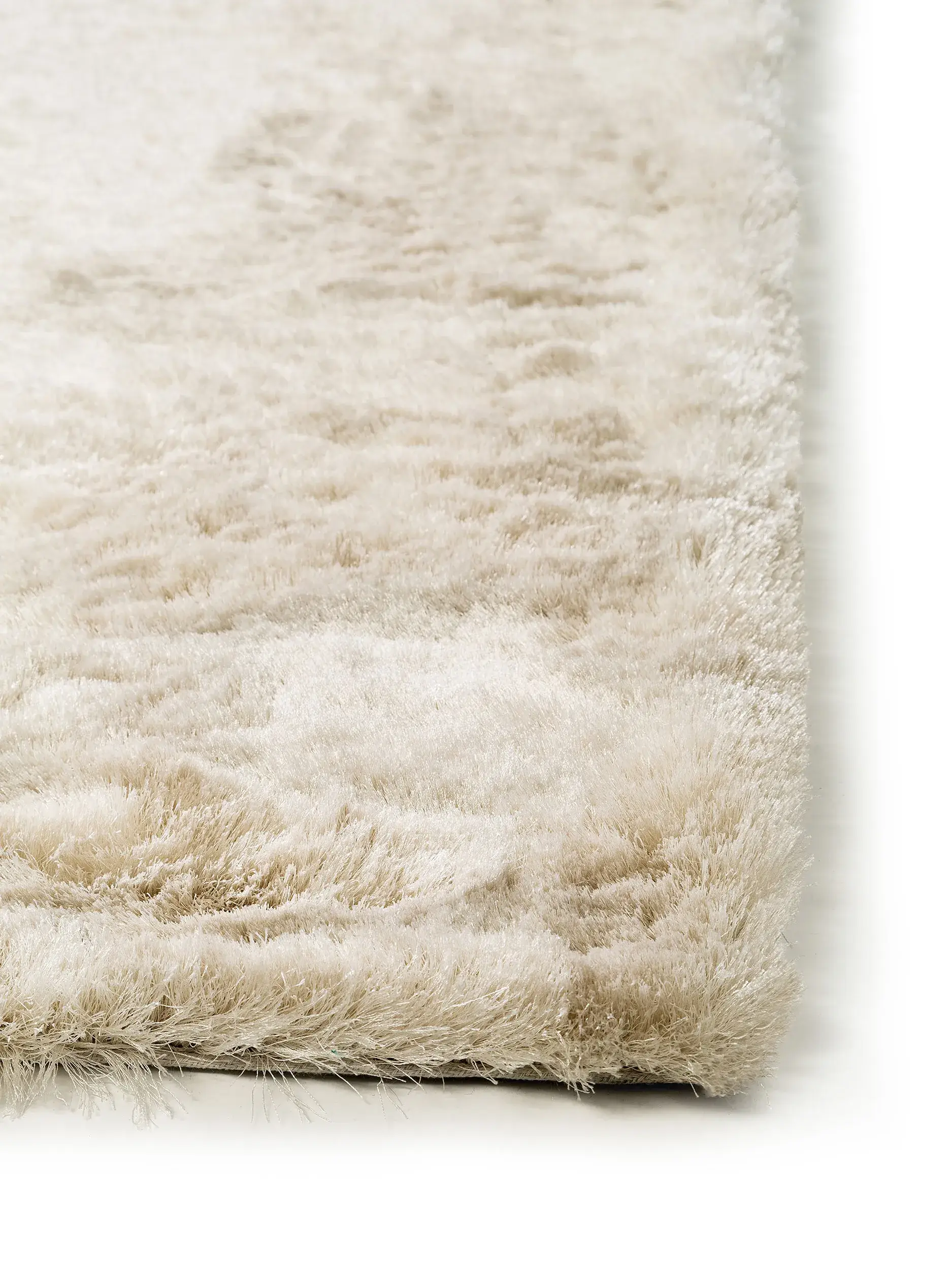 Teppich aus 100% Polyester in Beige mit 100% Polyester hohem Flor von benuta Nest