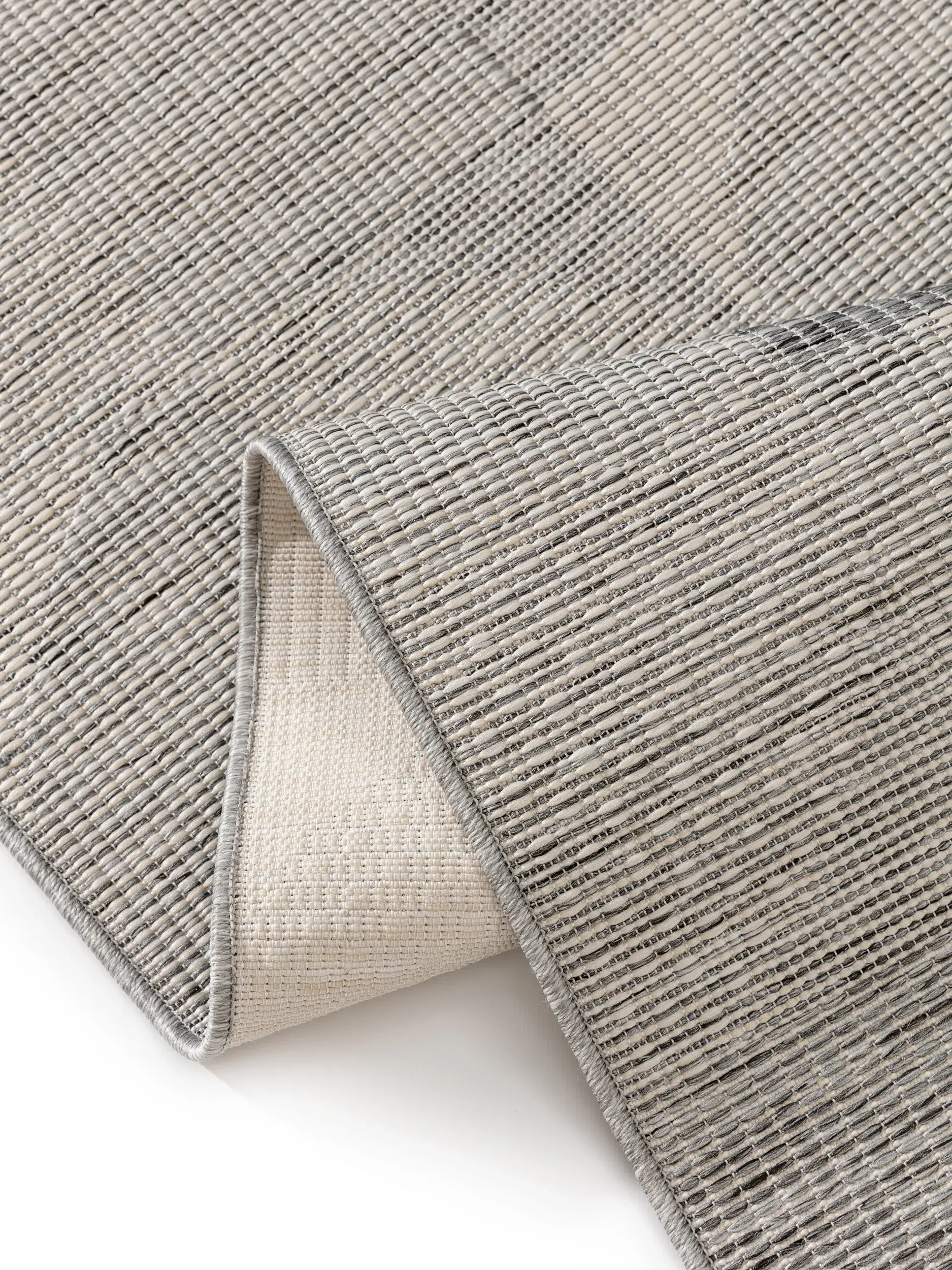 Rug made of 100% Polypropylen in Grey with a 100% Polypropylen high pile by benuta Nest