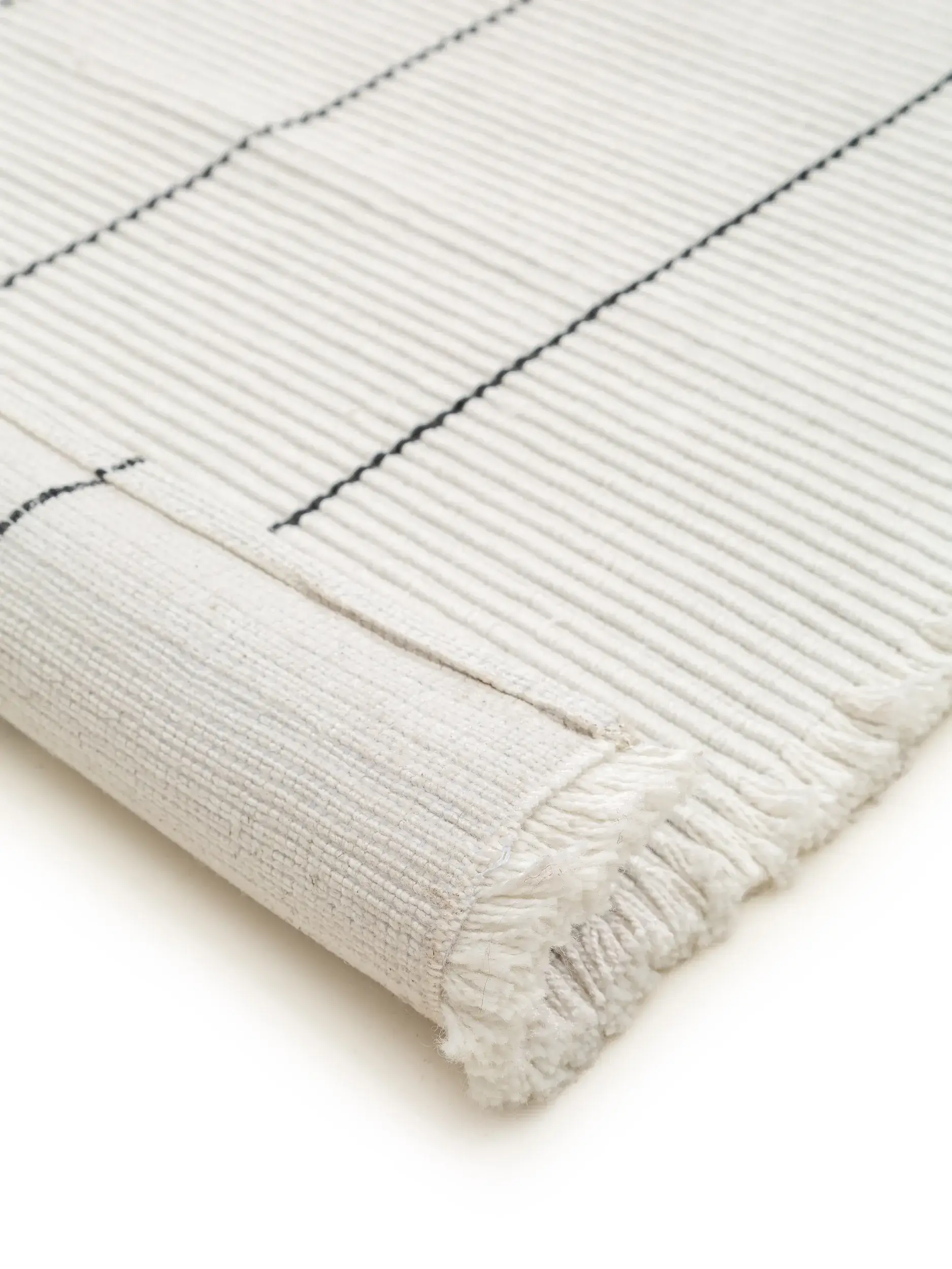 Alfombra Gaia de 100% Polyester (PET reciclado) en Blanco de benuta pure