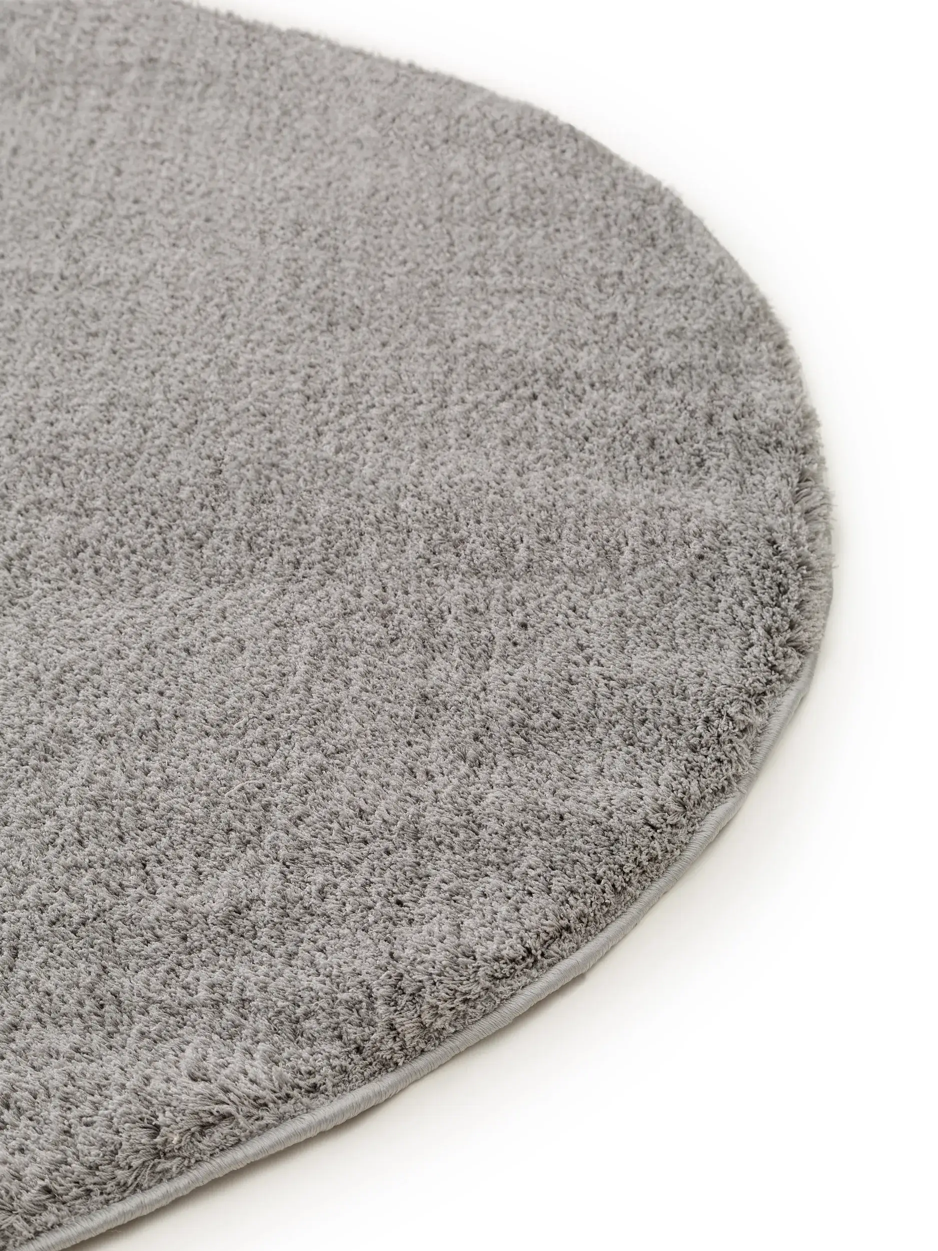 Teppich aus 100% Polyester (Microfiber) in Grau mit 100% Polyester (Microfiber) hohem Flor von benuta Nest