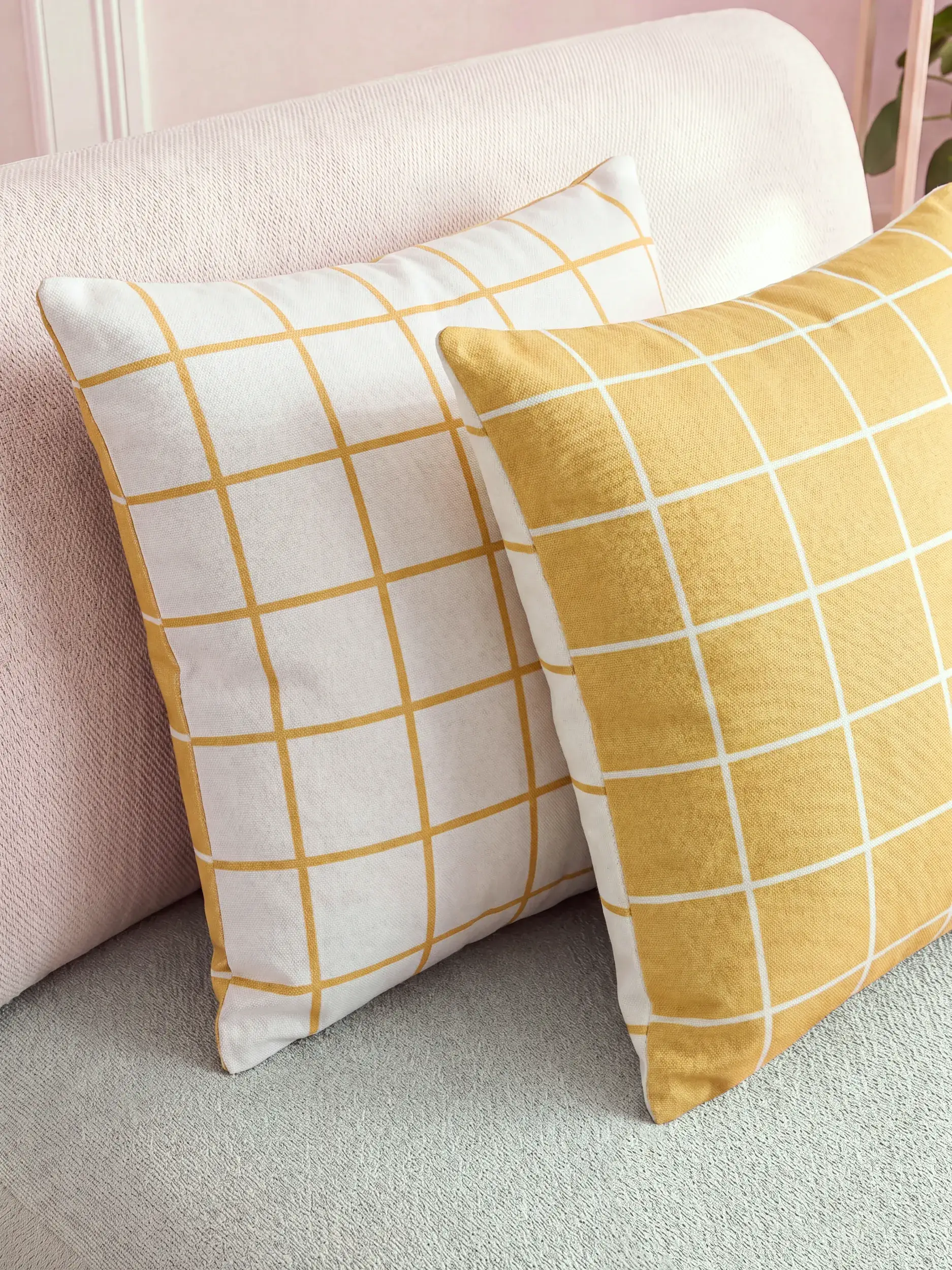 Cushion Joy Yellow by benuta Pop