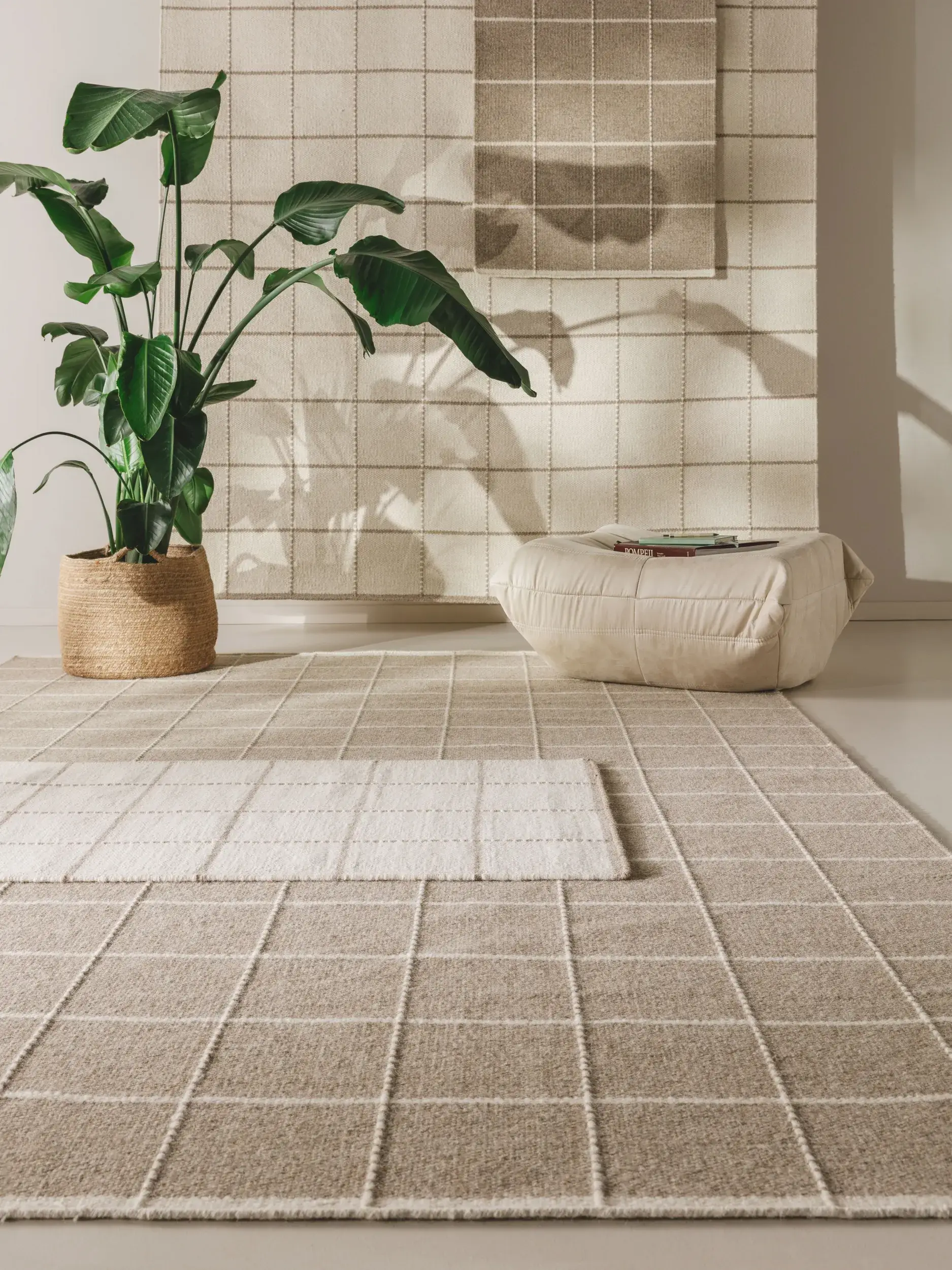 Tappeto di 90% Lana, 10% Cotone in Beige con pelo alto 90% Lana, 10% Cotone da benuta pure