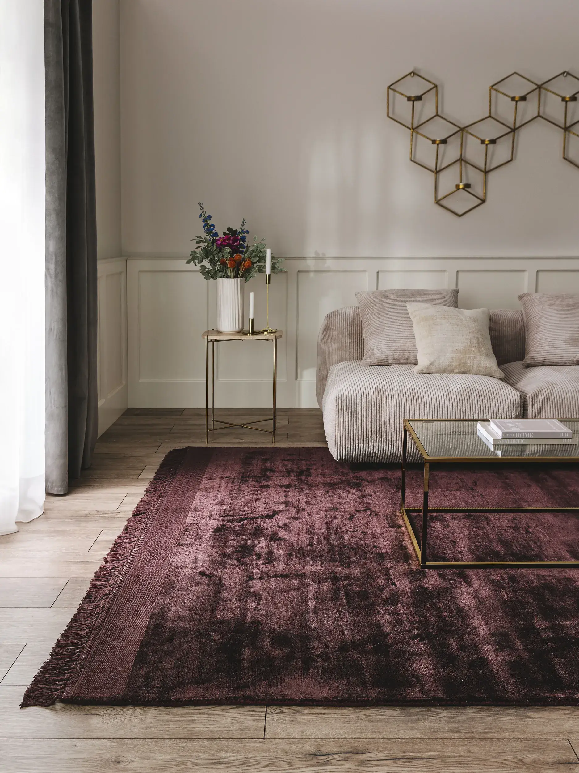 Teppich aus 100% Viskose in Rot mit 100% Viskose hohem Flor von benuta Finest