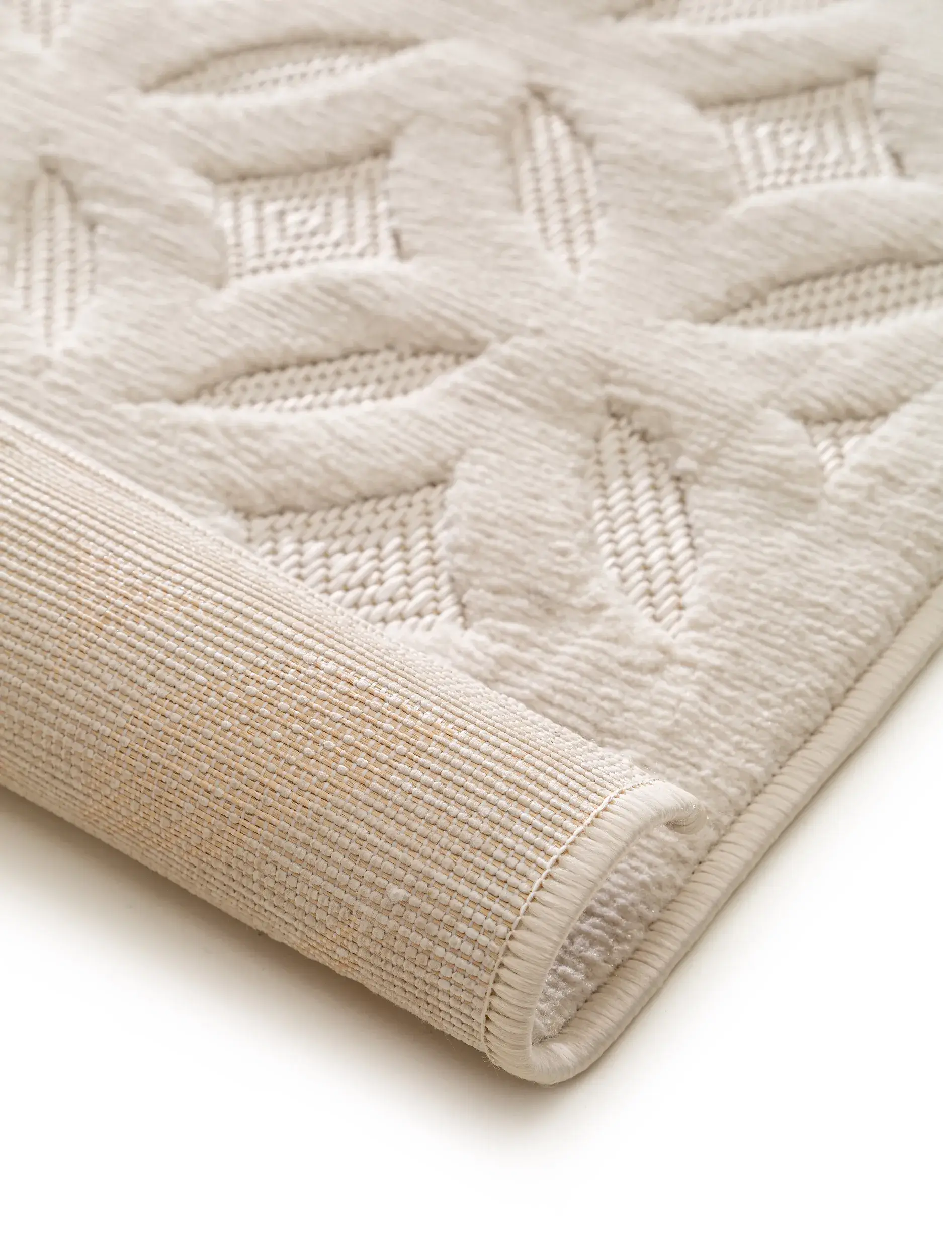 Teppich aus 100% Polypropylen in Beige mit 100% Polypropylen hohem Flor von benuta Nest