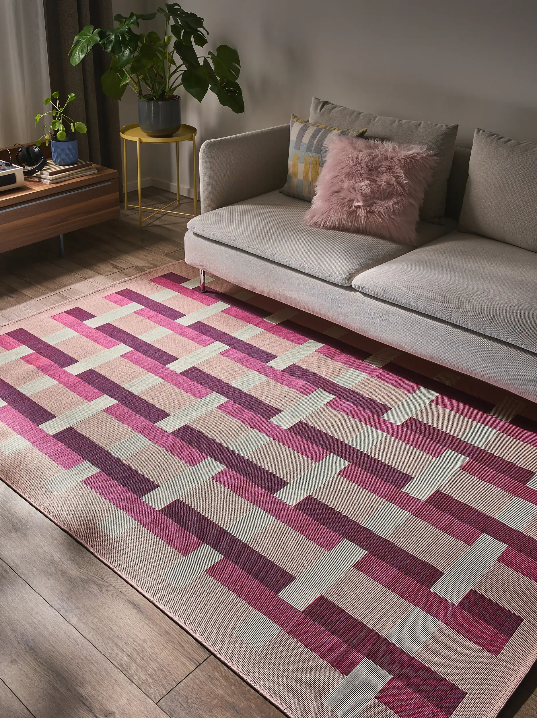 Tappeto Jovis di 76% Polipropilene, 23% Poliestere, 1% Lattice in  di benuta POP