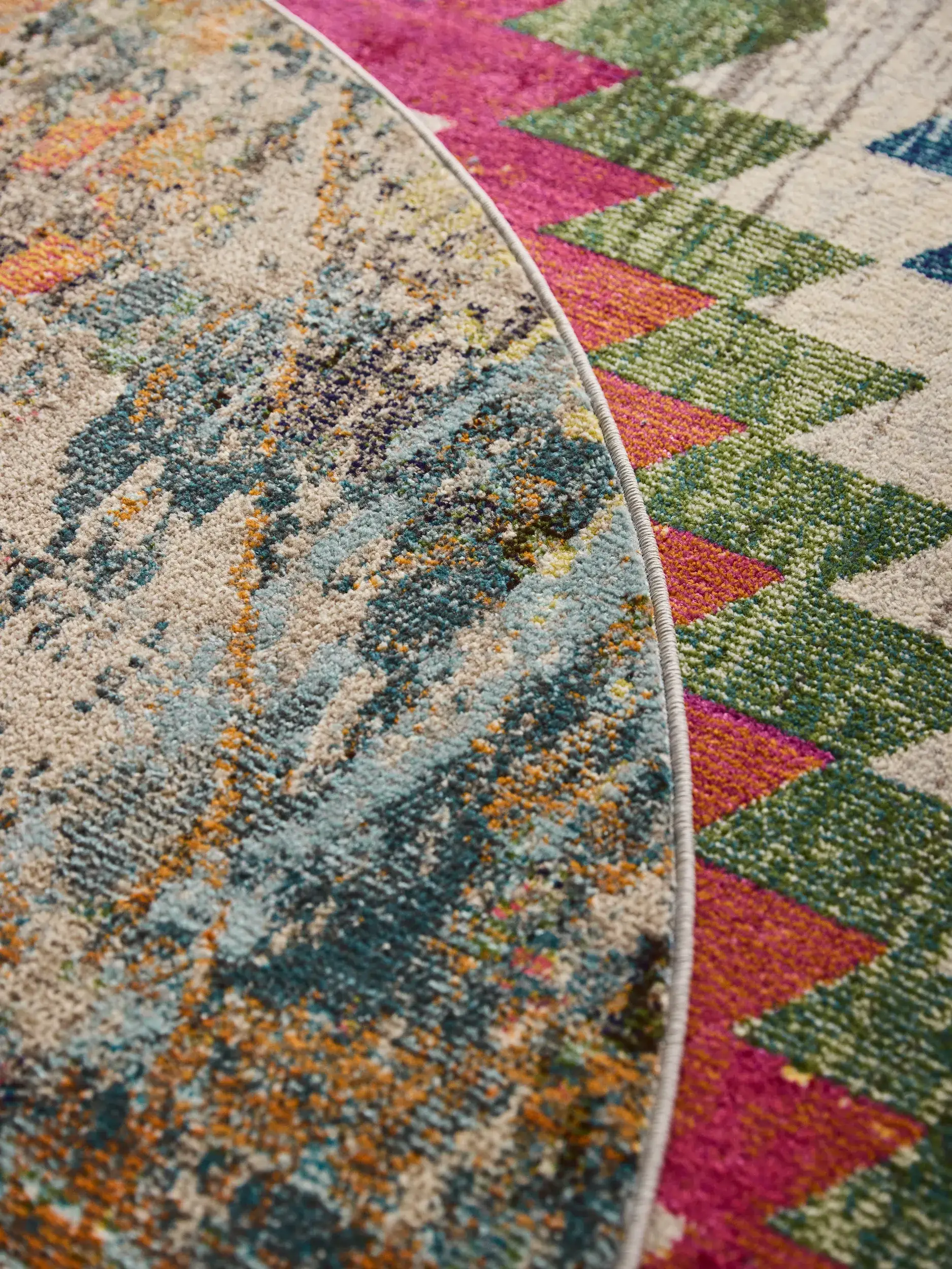 Rug made of 100% Polypropylen in Multicolour with a 100% Polypropylen high pile by benuta Nest