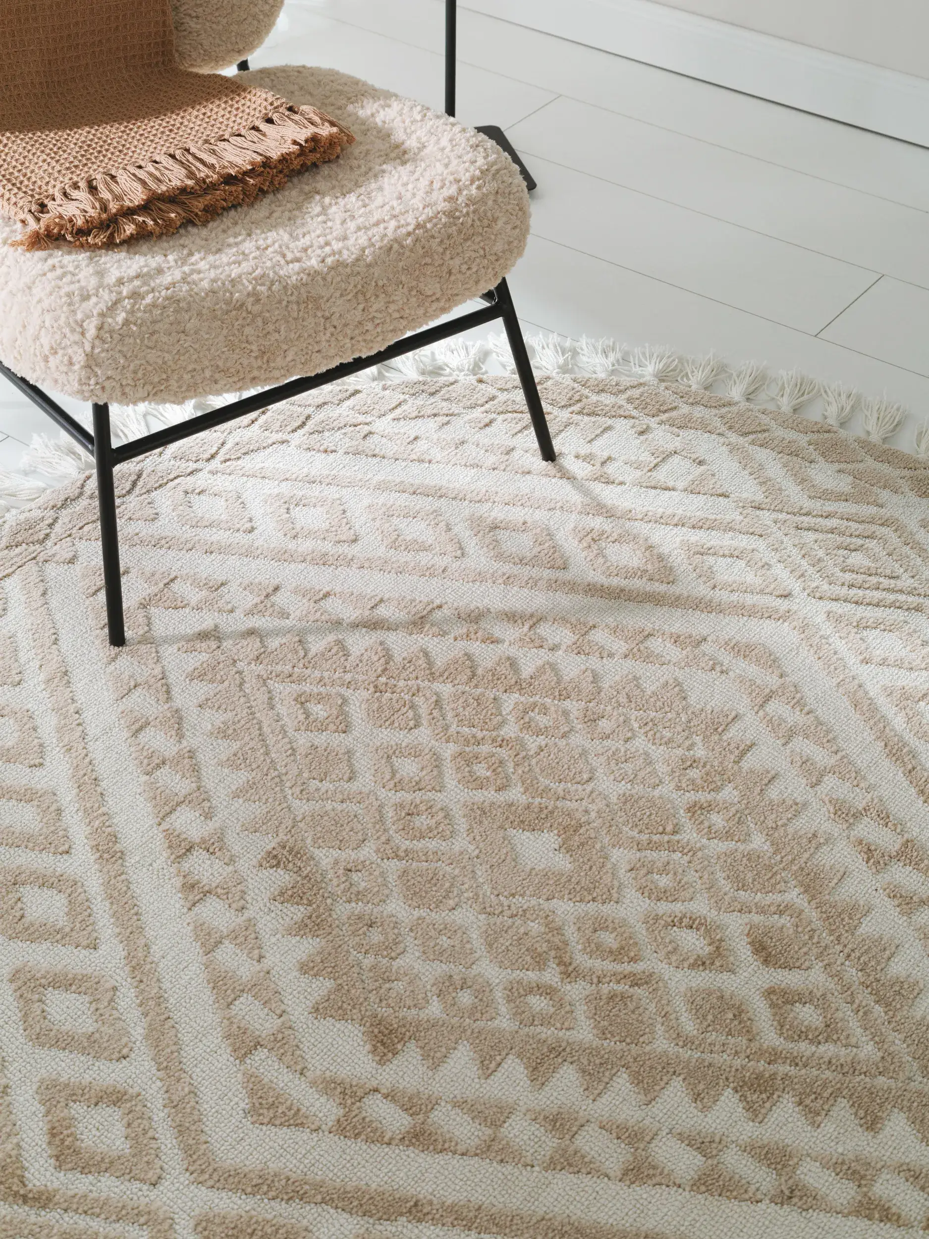 Teppich aus 100% Polyester (Microfiber) in Beige mit 100% Polyester (Microfiber) hohem Flor von benuta Nest