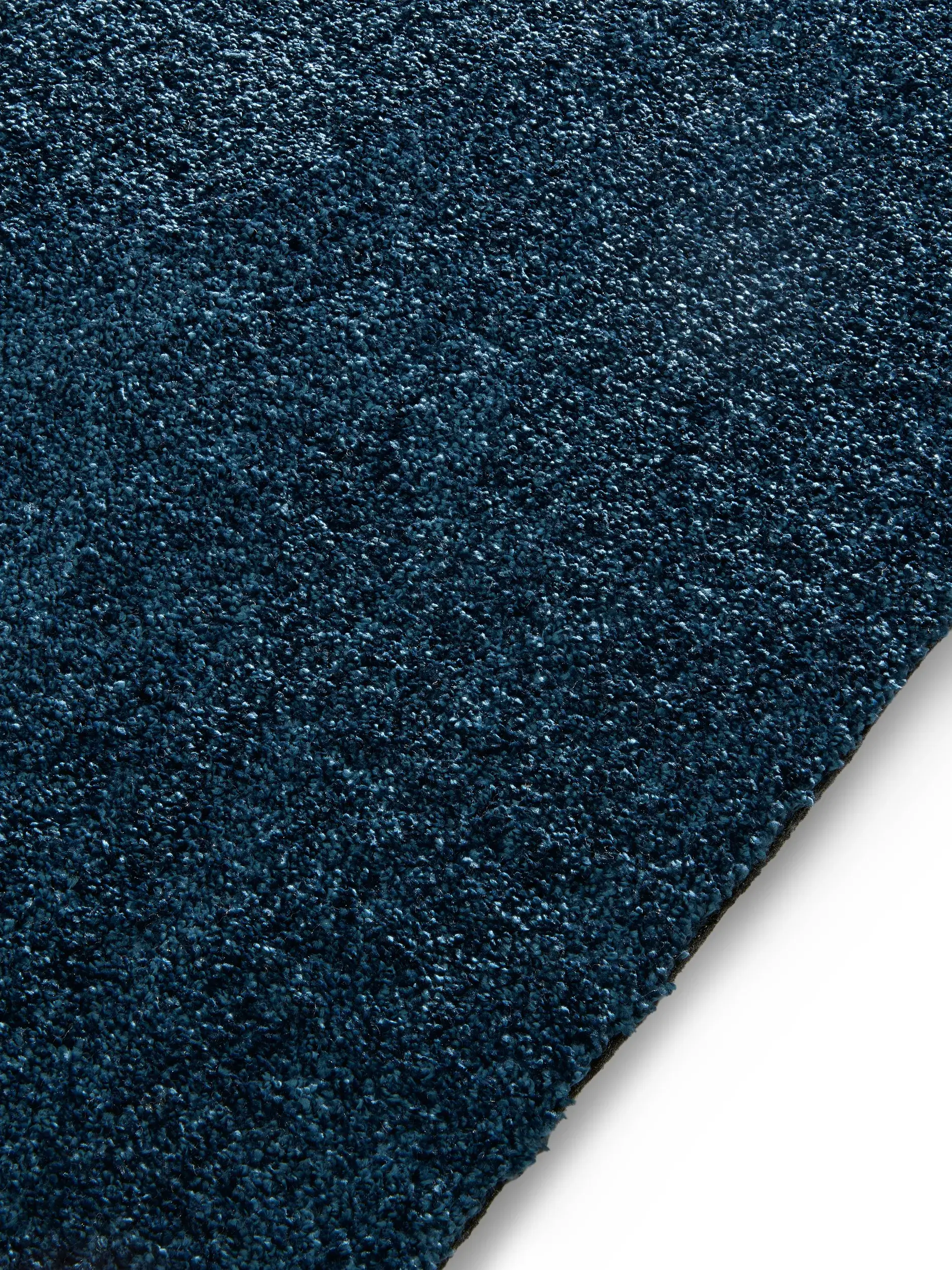 Teppich Nina aus 100% Polyester (30% recycelt) in  von benuta Nest