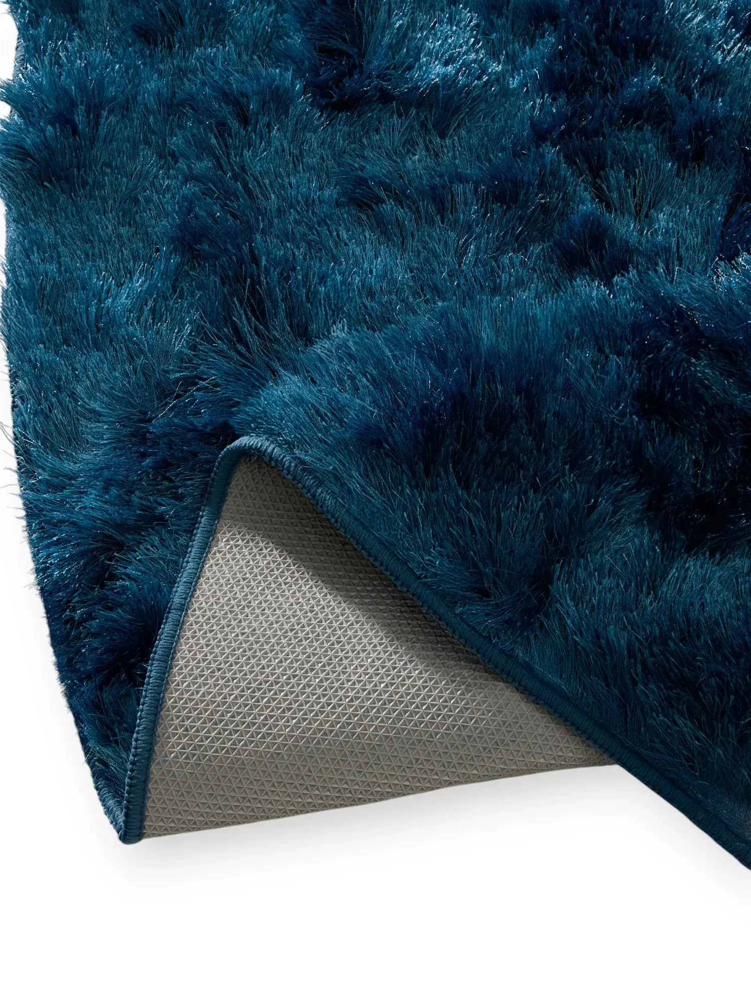 Teppich Whisper aus 100% Polyester in Blau von benuta Nest