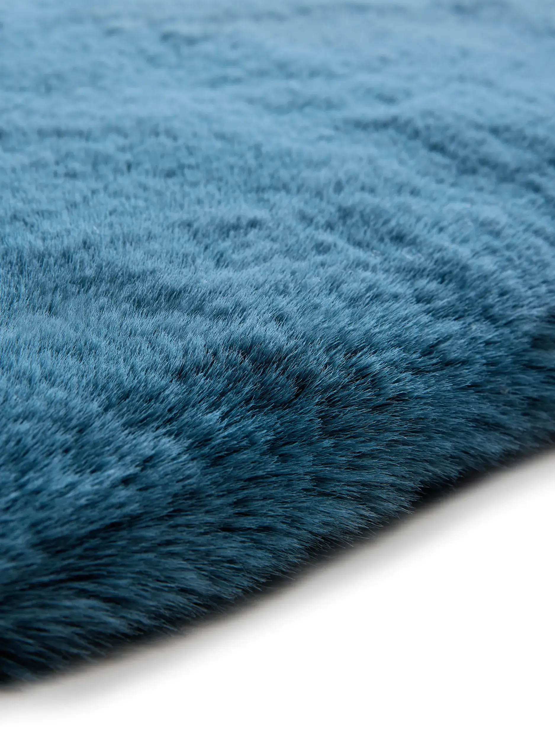 Teppich Dave aus 100% Polyester in Turquoise von benuta Nest