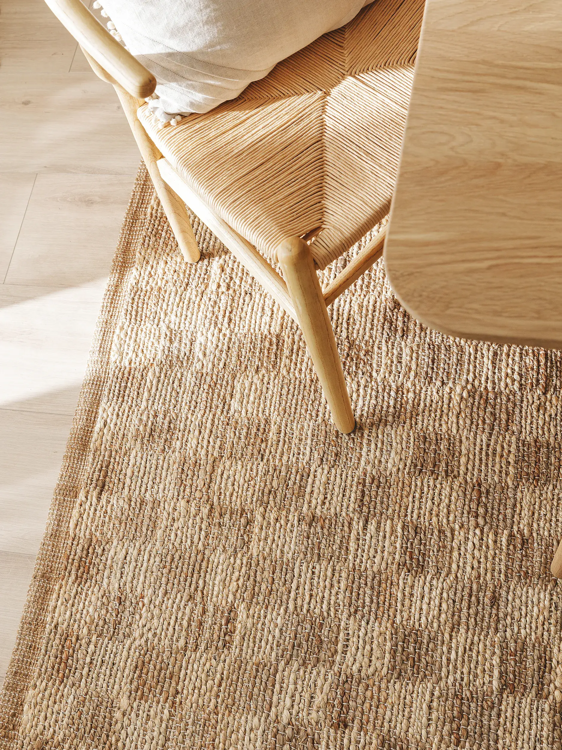 Teppich aus 80% Jute, 20% Baumwolle in Beige mit 80% Jute, 20% Baumwolle hohem Flor von benuta Pure