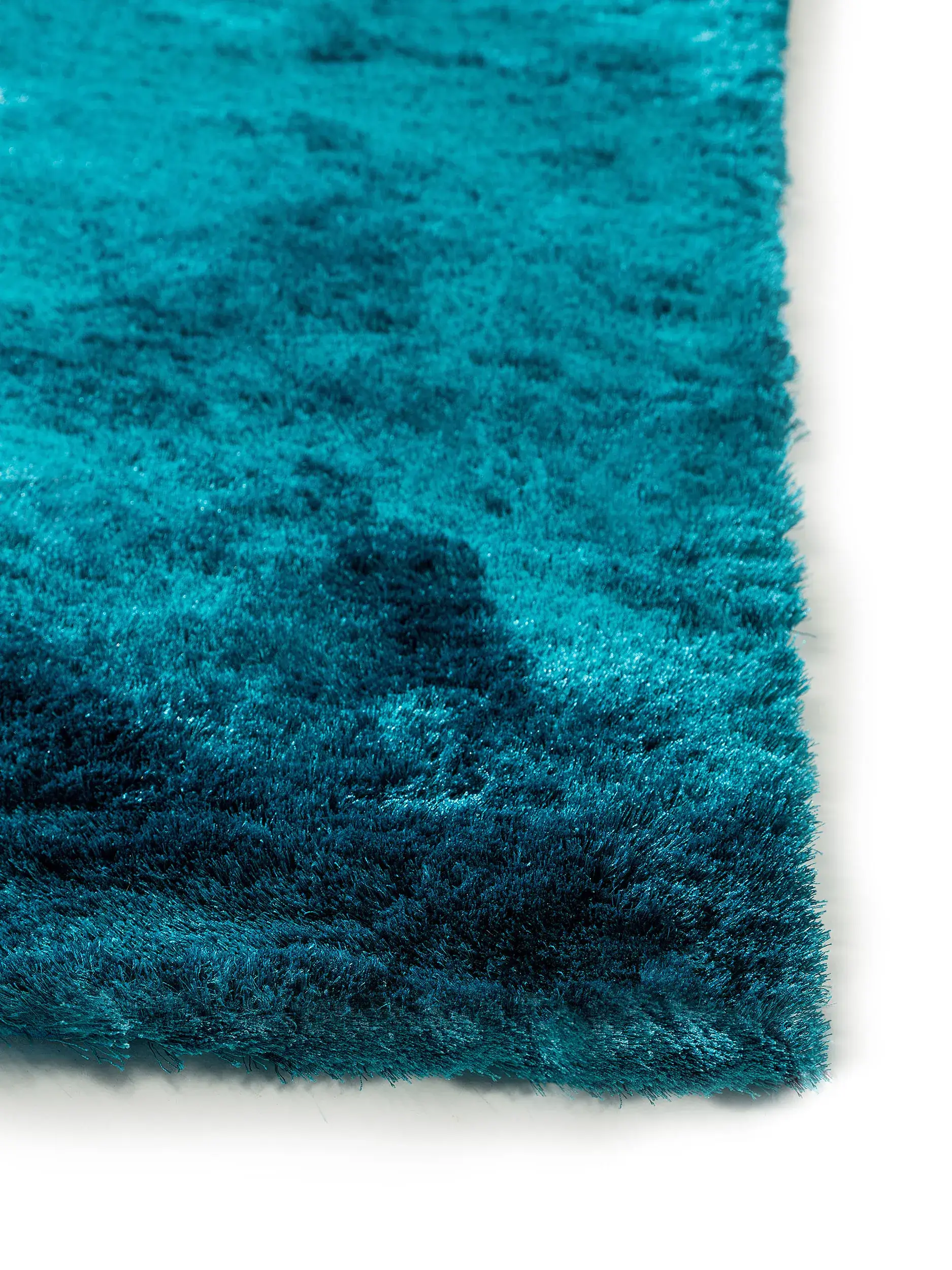Teppich aus 100% Polyester in Türkis mit 100% Polyester hohem Flor von benuta Nest