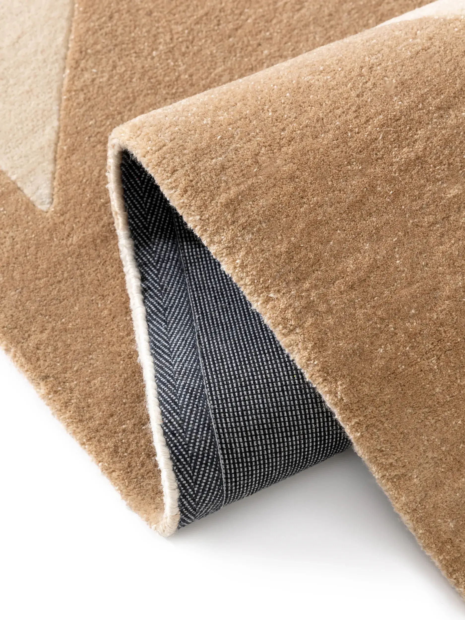 Rug made of 100% Polyester (recyceltes PET) in Beige with a 100% Polyester (recyceltes PET) high pile by benuta Pure