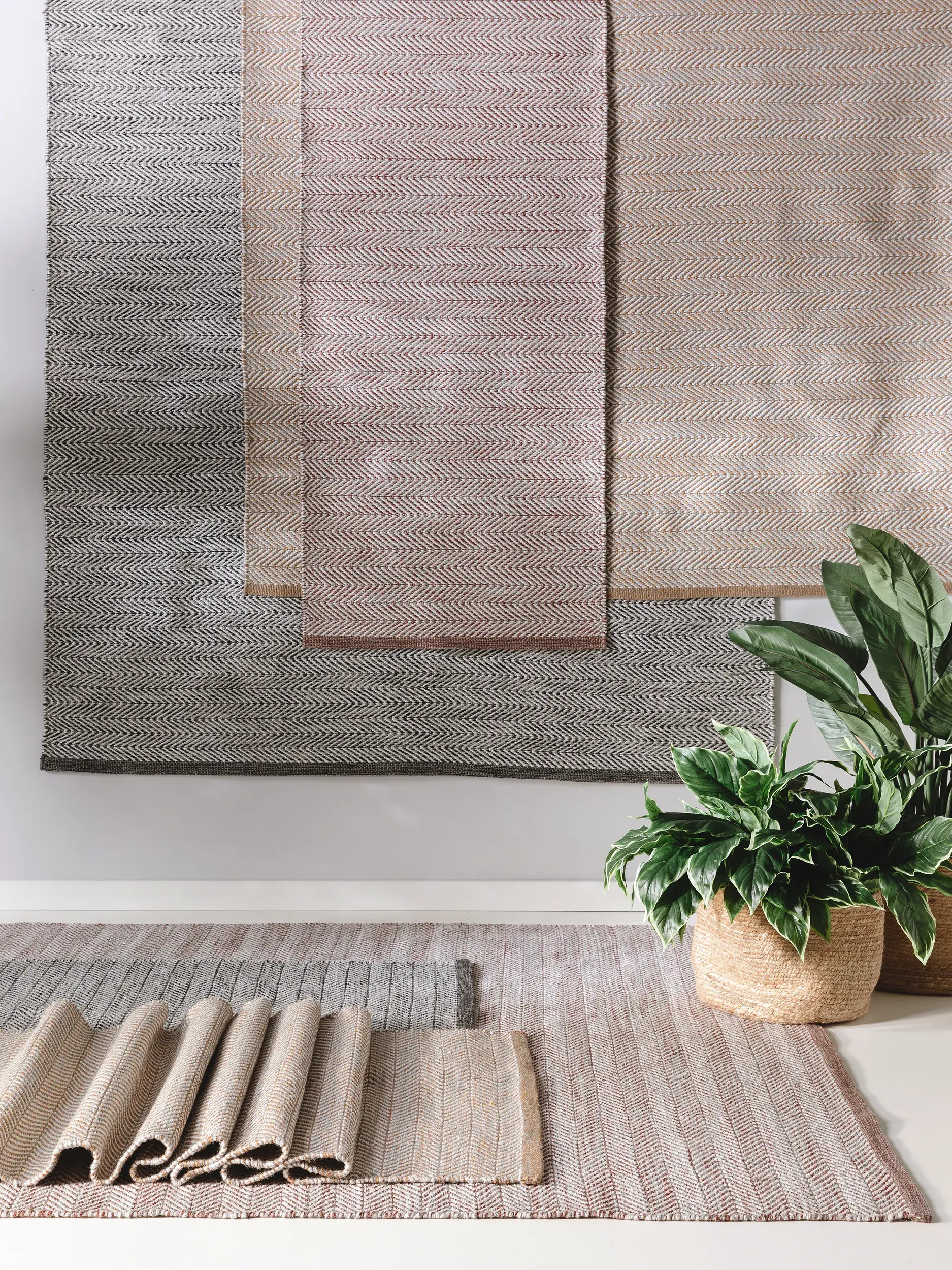 Teppich Rio aus 100% Polyester (recyceltes PET) in Braun von benuta Pure