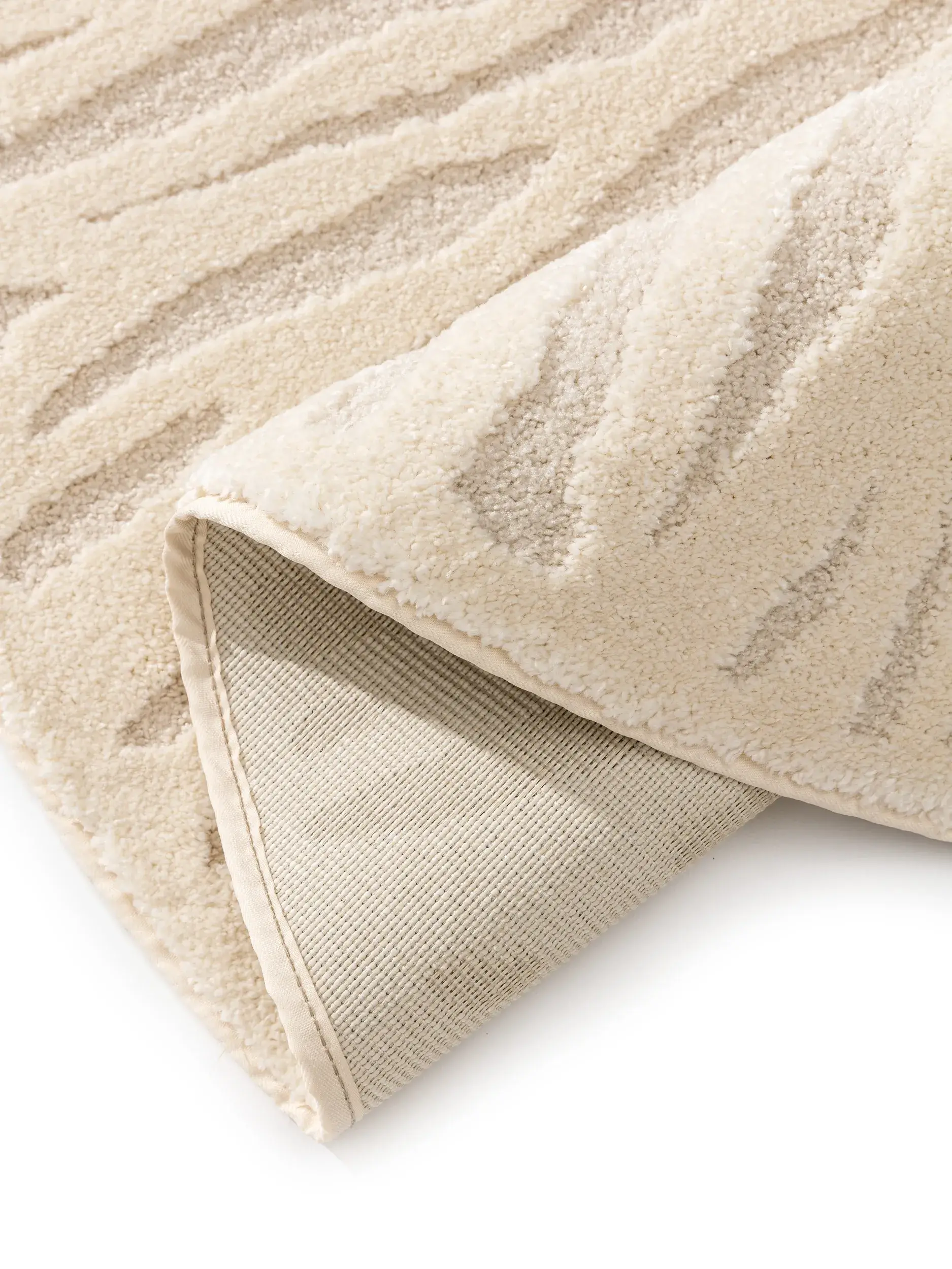 Matta av 60% Polypropen, 40% Polyester i Beige med 60% Polypropen, 40% Polyester hög lugg från benuta nest