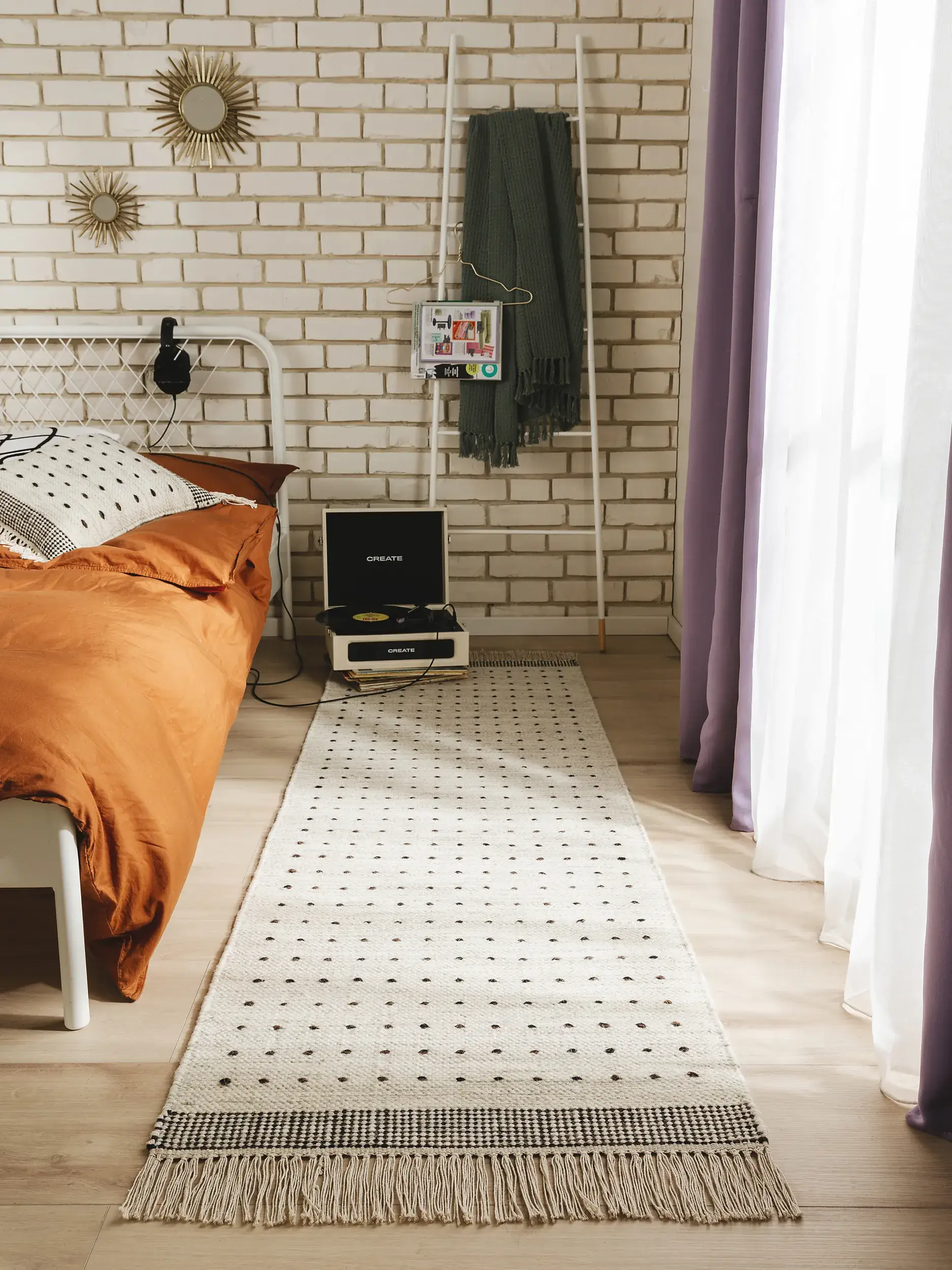 Tapis en 70% Laine, 30% Coton en Noir/Blanc avec une pile de 70% Laine, 30% Coton de hauteur de benuta POP