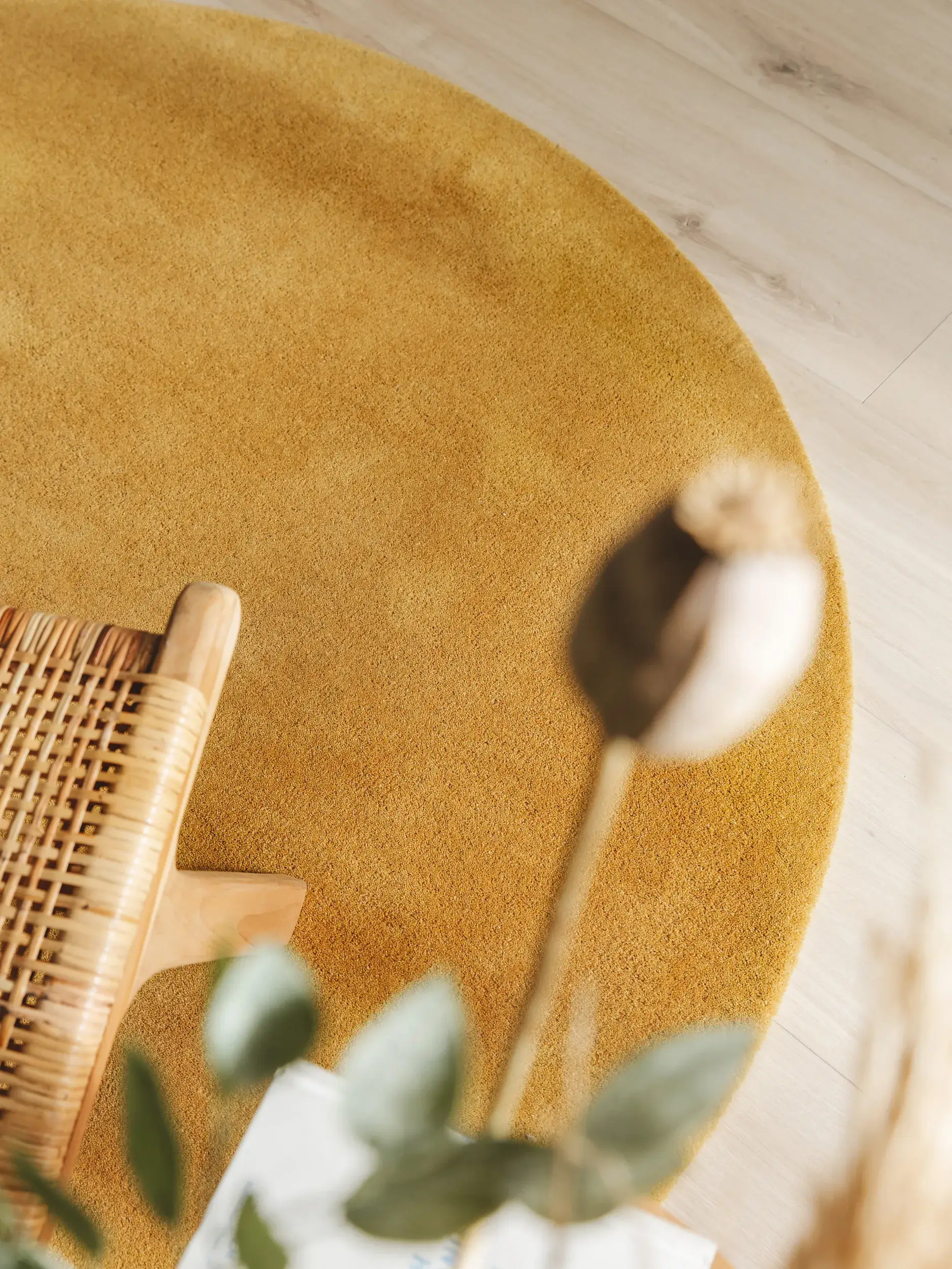 Teppich aus 100% Wolle in Gelb mit 100% Wolle hohem Flor von benuta Nest