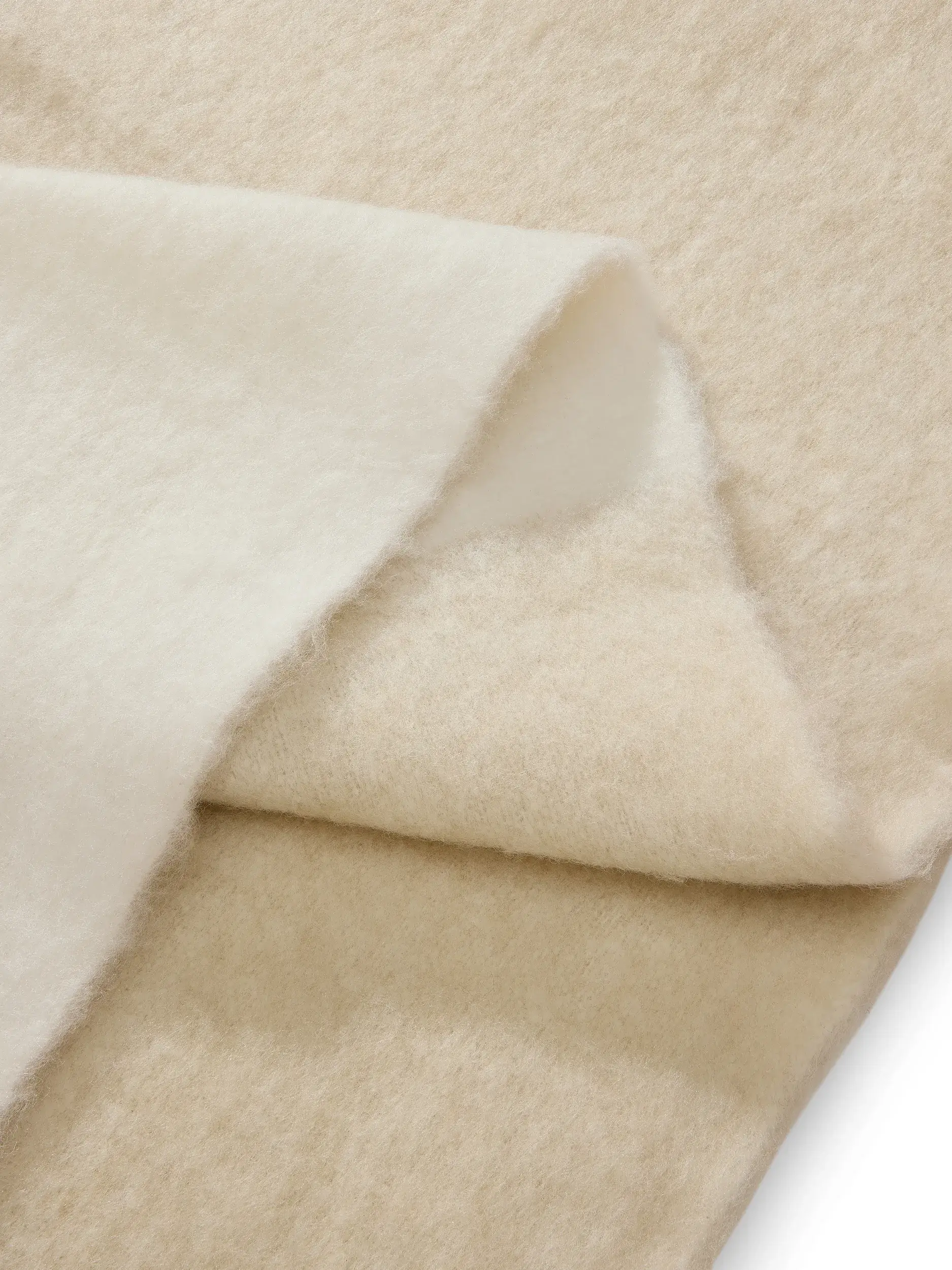 Decke Lara Beige von benuta Pop