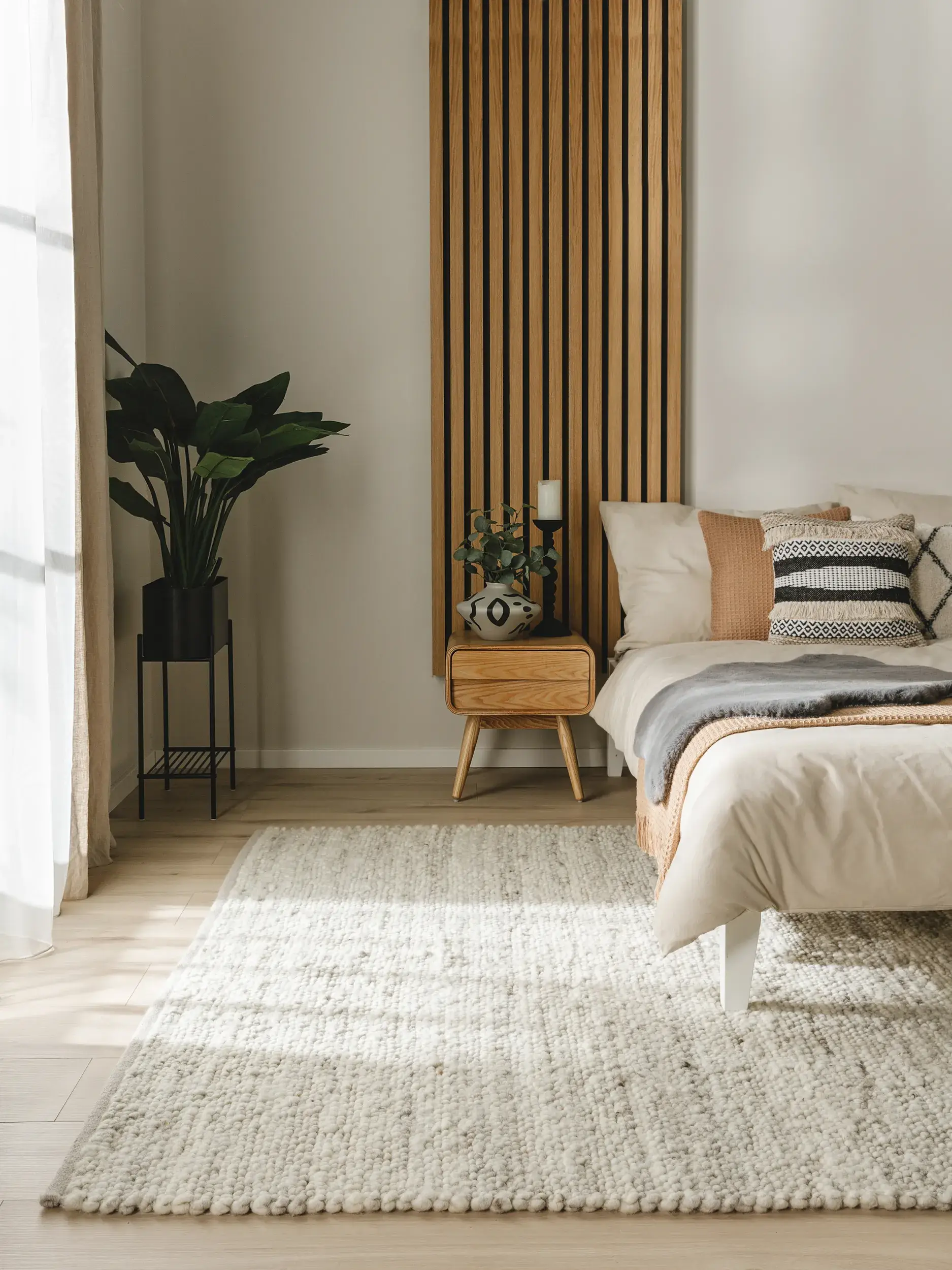 Teppich aus 70% Wolle, 30% Jute in Grau mit 70% Wolle, 30% Jute hohem Flor von benuta Pure
