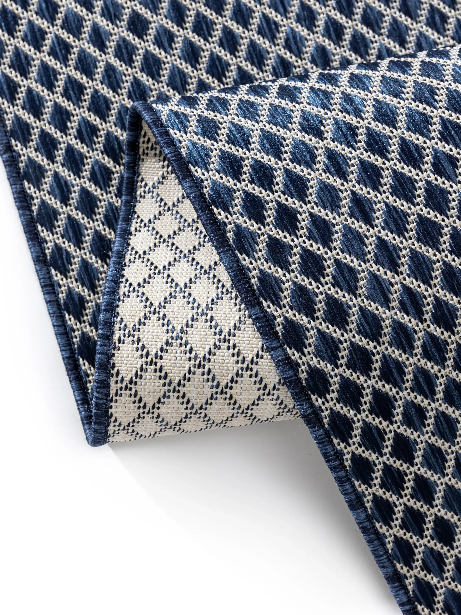 Rug made of 100% Polypropylen in Blue with a 100% Polypropylen high pile by benuta Basic
