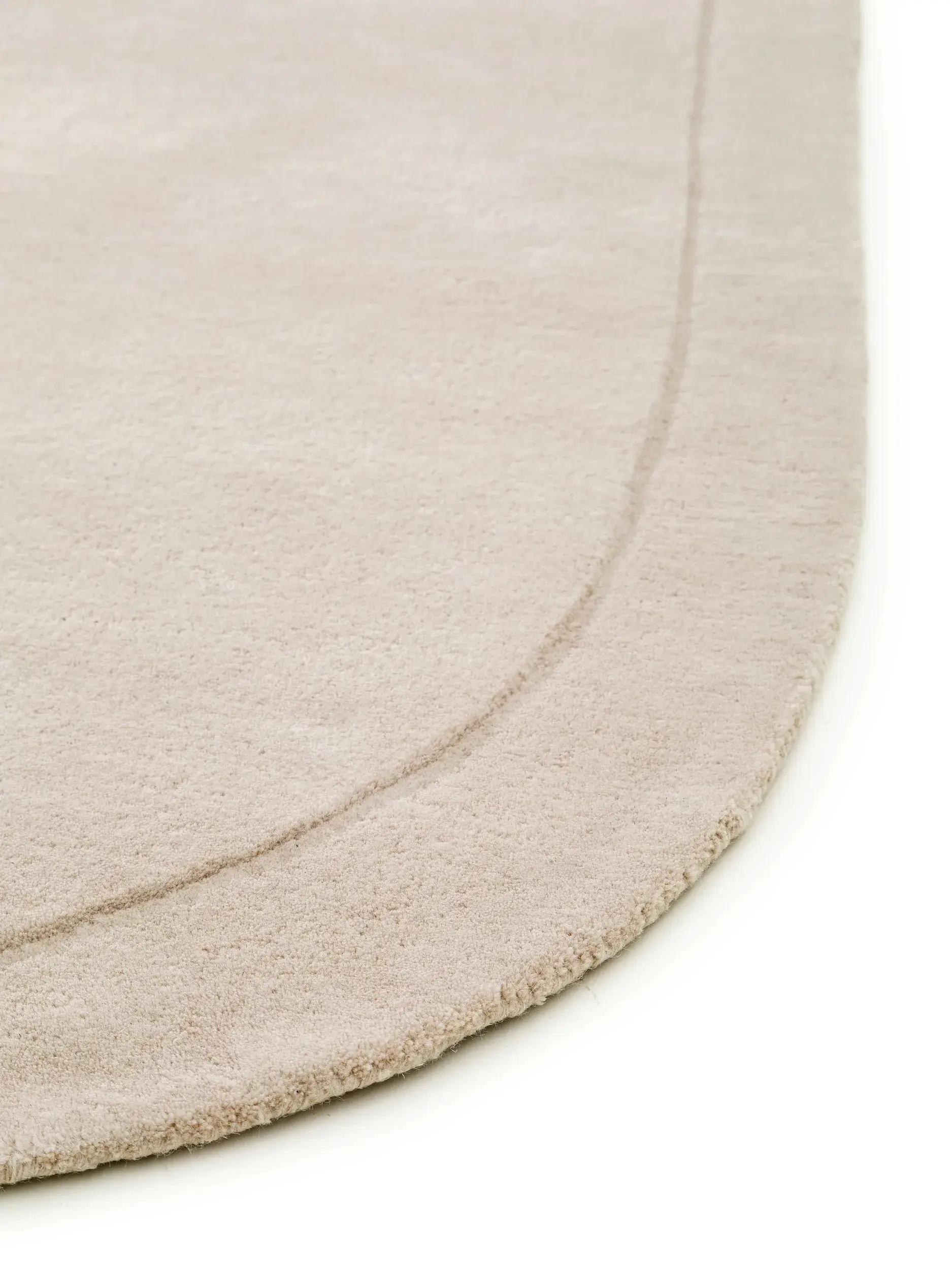 Rug made of 100% Wolle in Beige with a 100% Wolle high pile by benuta Pure