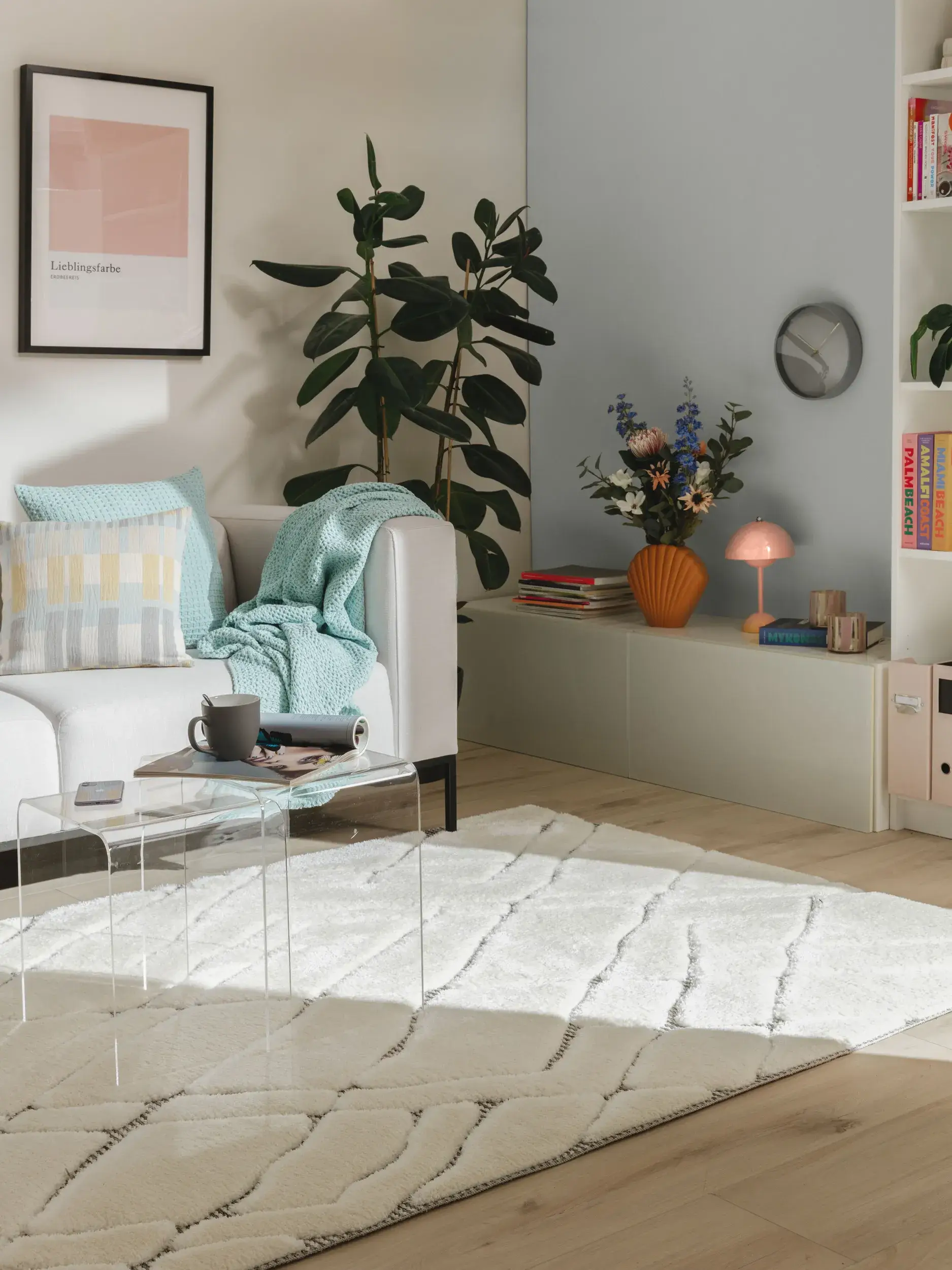 Alfombra de 63% Poliéster, 37% Polipropileno en Blanco con un pelo de {{Placeholder_Pile Height}} de altura de benuta POP