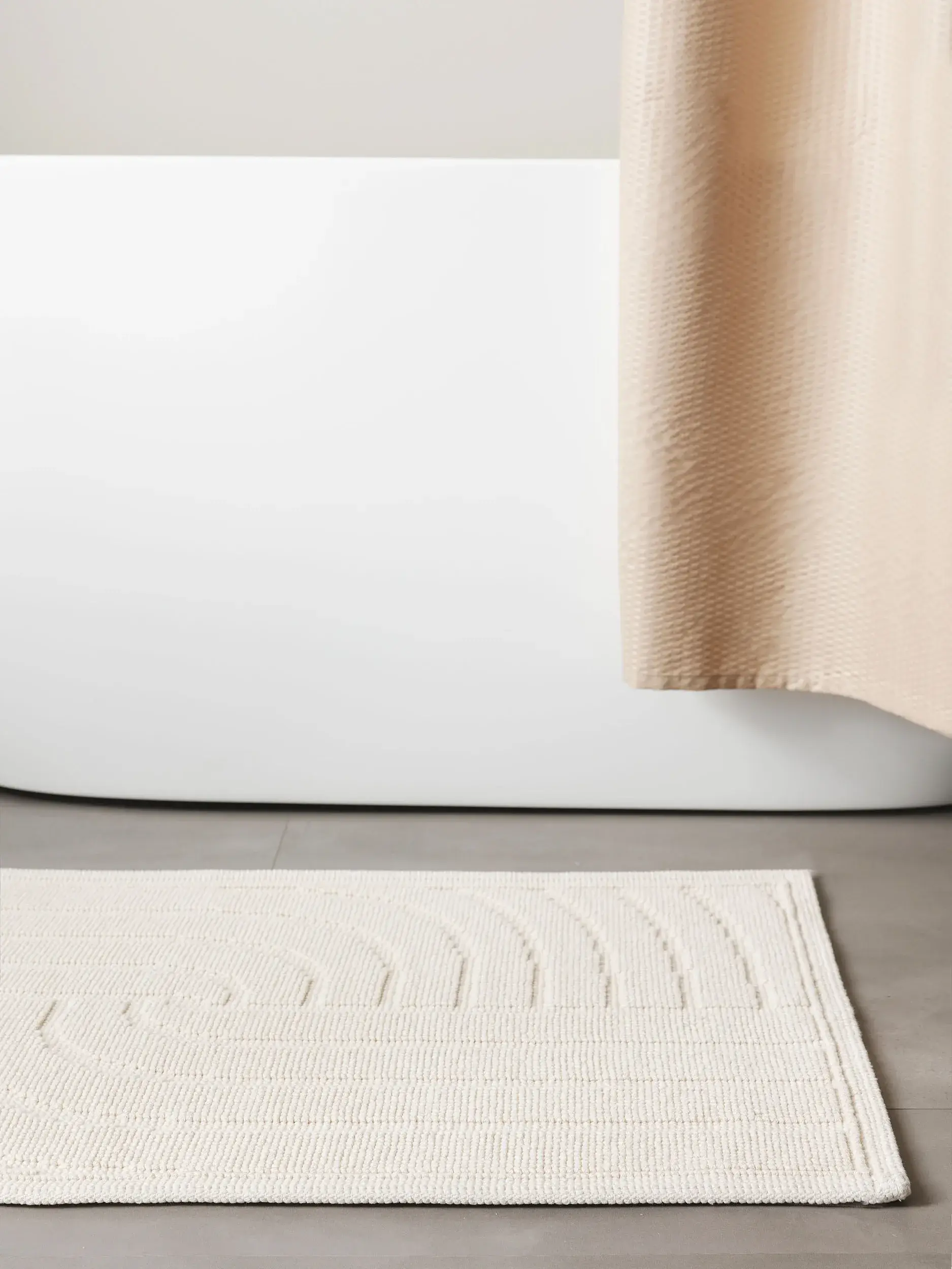 Badematte Jojo Cream Einfarbig-suunnittelussa, valmistettu 100% Baumwolleista, benuta Nestin toimesta