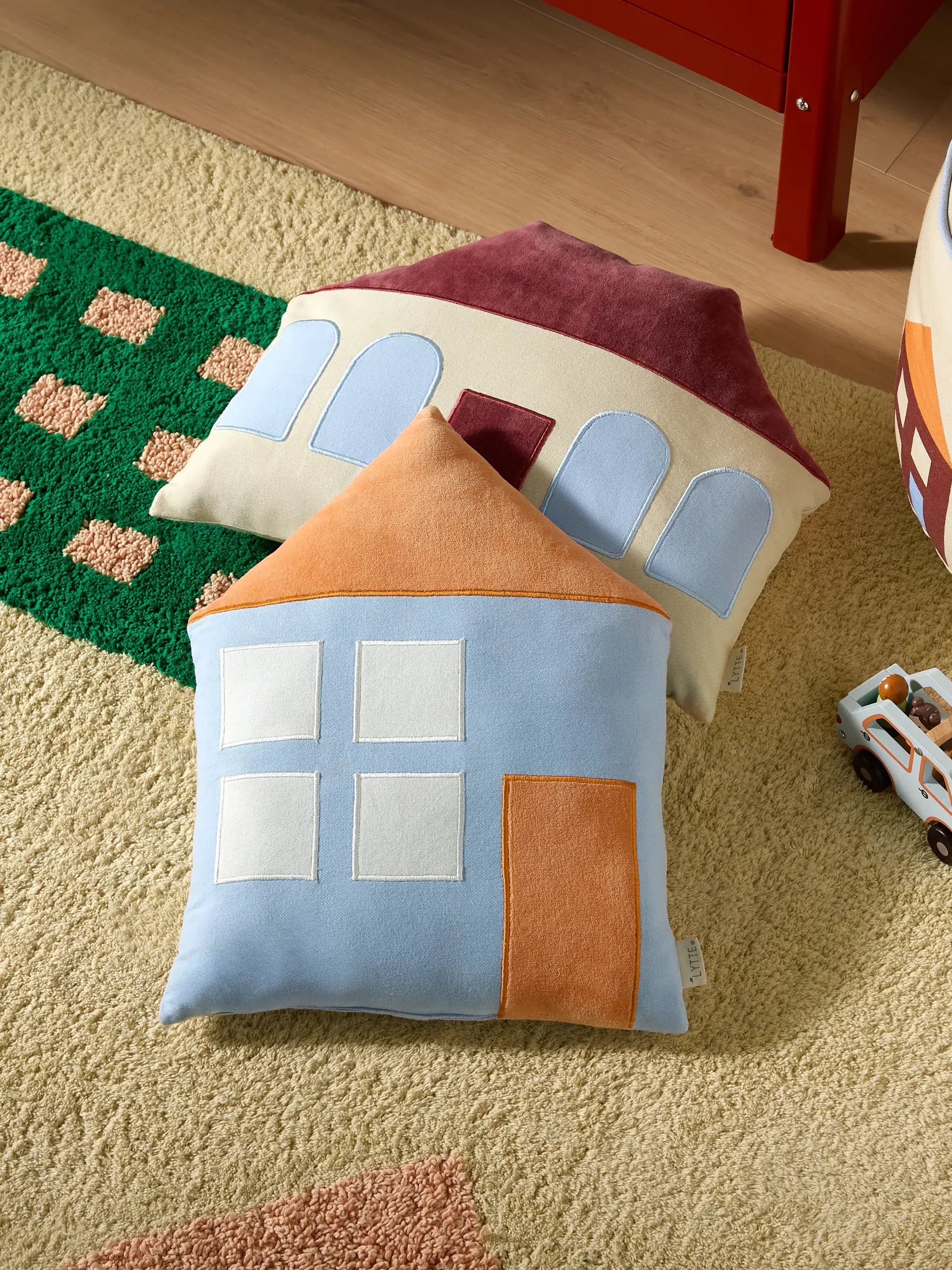Cushion Niels Blue/Orange by Lytte