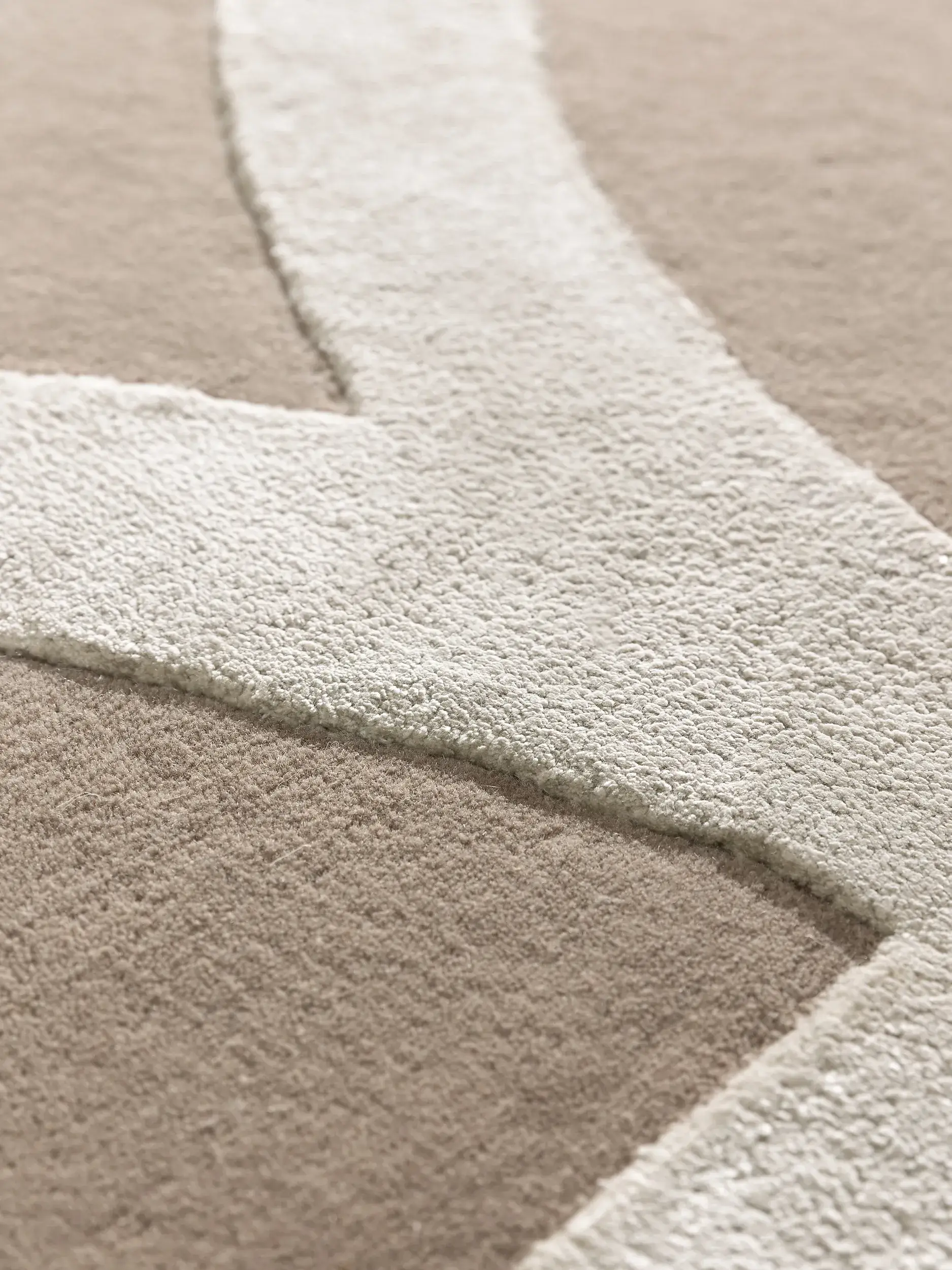 Tapis en 65% Laine, 35% Lyocell (Tencel™) en Beige avec une pile de 65% Laine, 35% Lyocell (Tencel™) de hauteur de benuta Finest