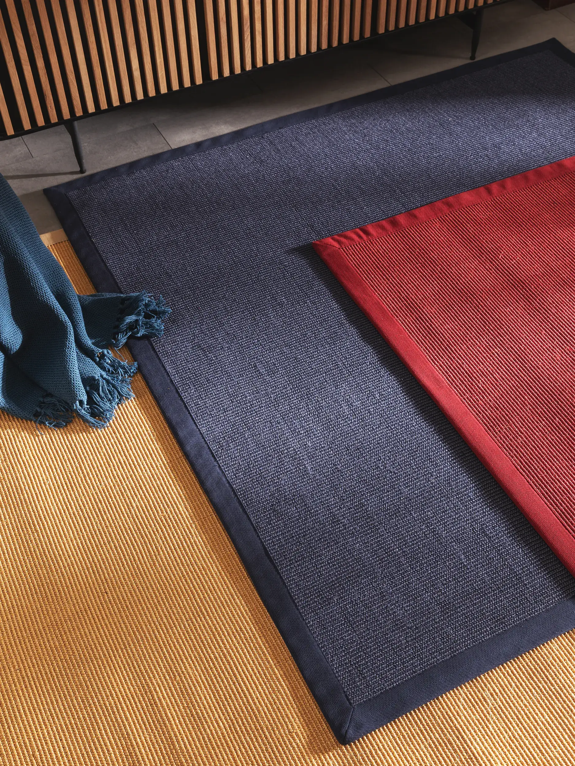 Teppich aus 100% Sisal in Rot mit 100% Sisal hohem Flor von benuta Nest