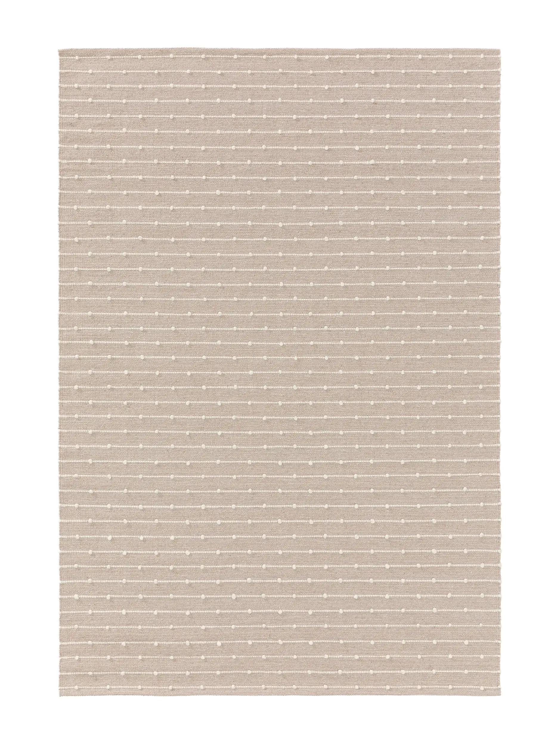 Rug made of 80% Baumwolle, 20% Wolle in Beige with a 80% Baumwolle, 20% Wolle high pile by Lytte