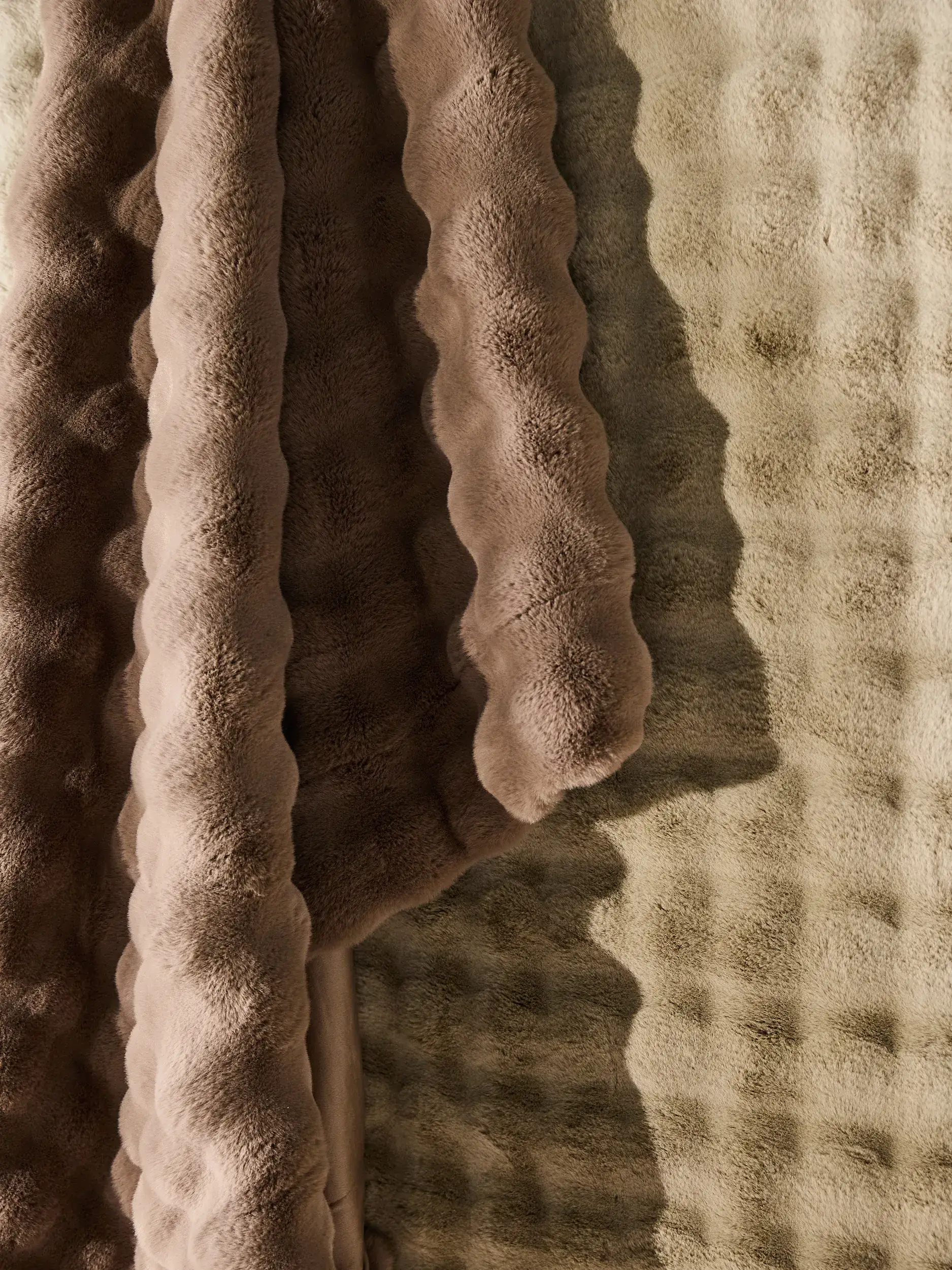 Rug made of 100% Polyester in Beige with a 100% Polyester high pile by benuta Nest