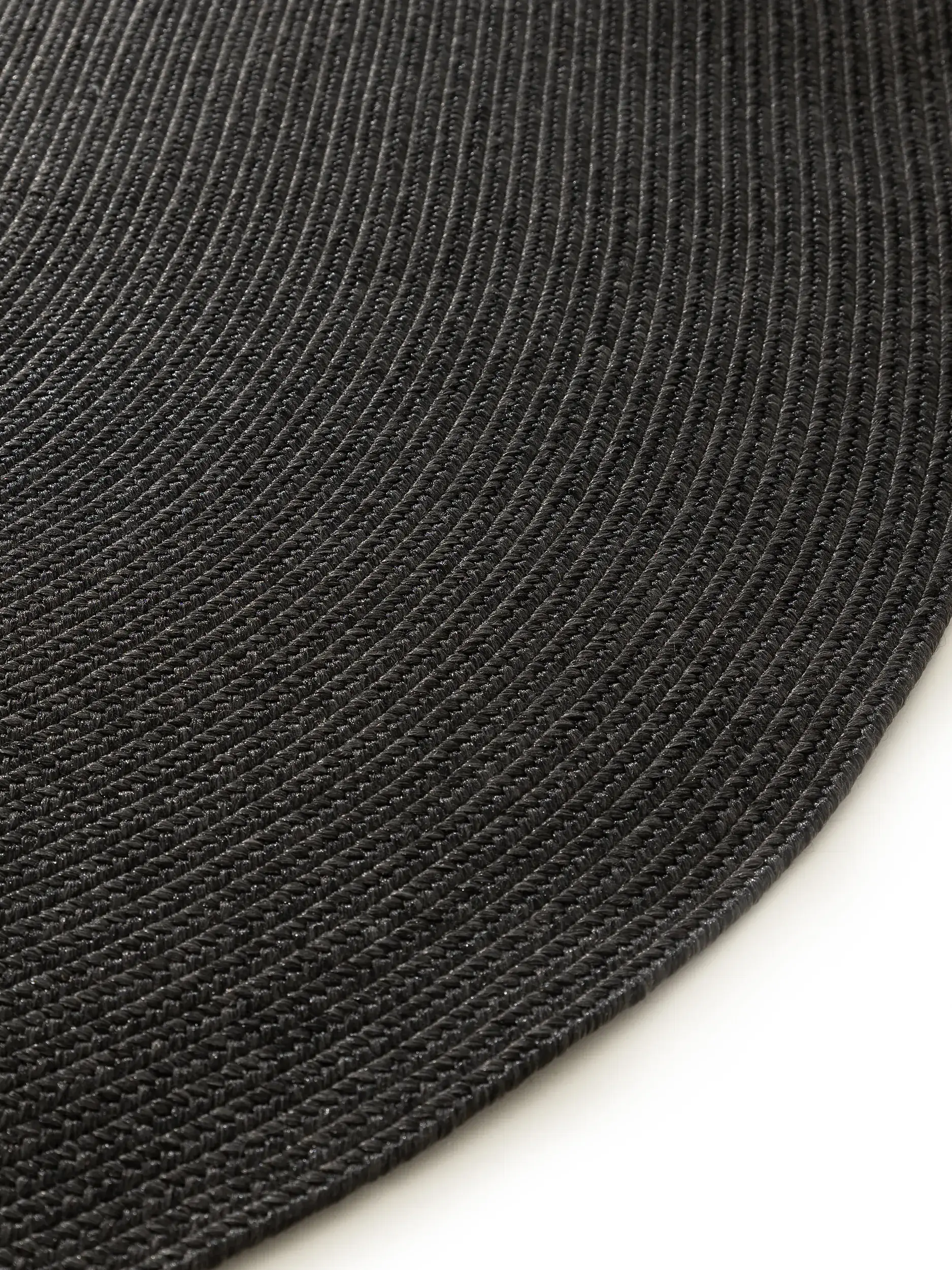 Rug made of 80% Polypropylen, 20% Polyester in Schwarz with a 80% Polypropylen, 20% Polyester high pile by benuta Nest