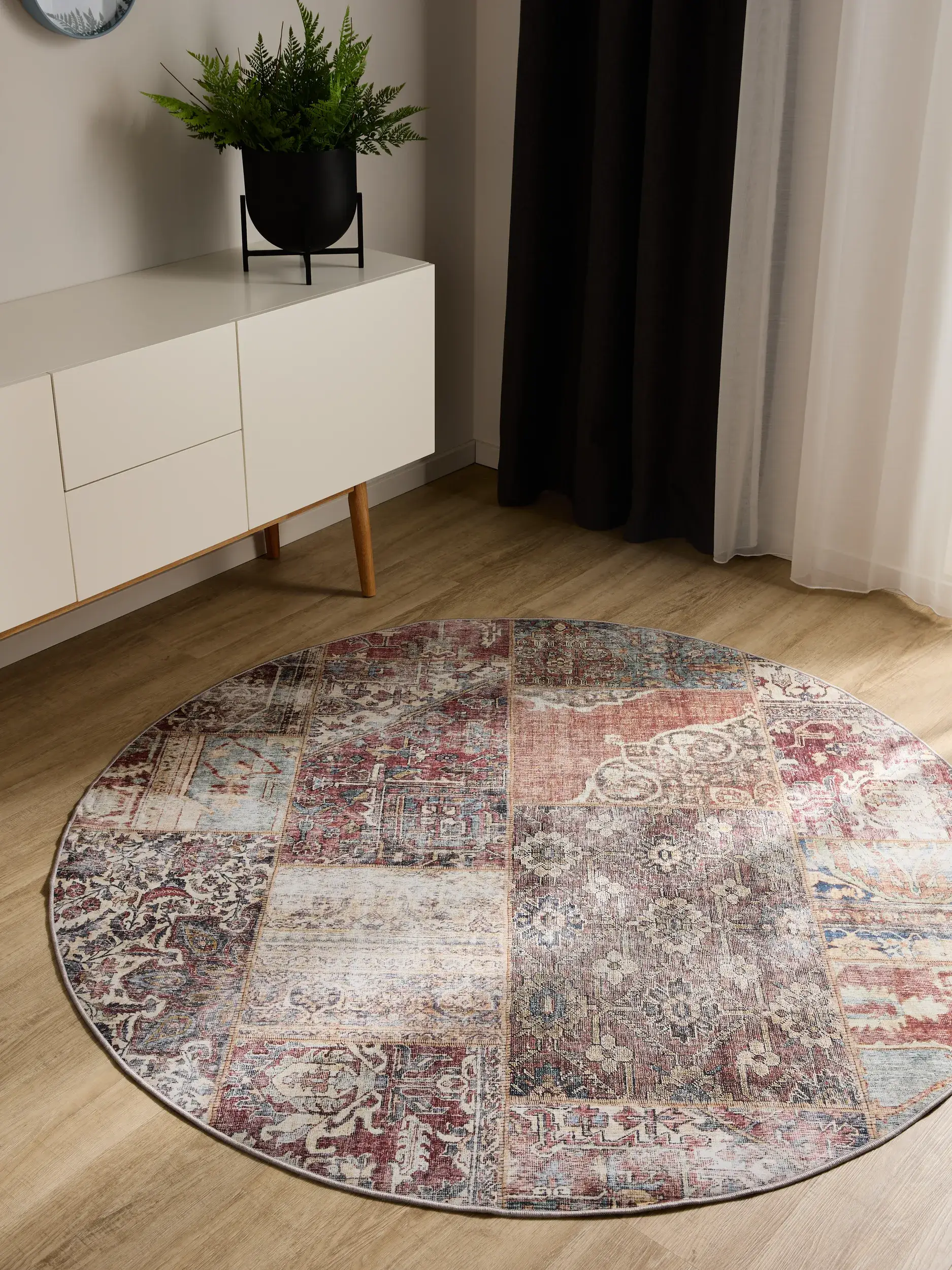 Rug made of 100% Polyester in Multicolour with a 100% Polyester high pile by benuta Basic