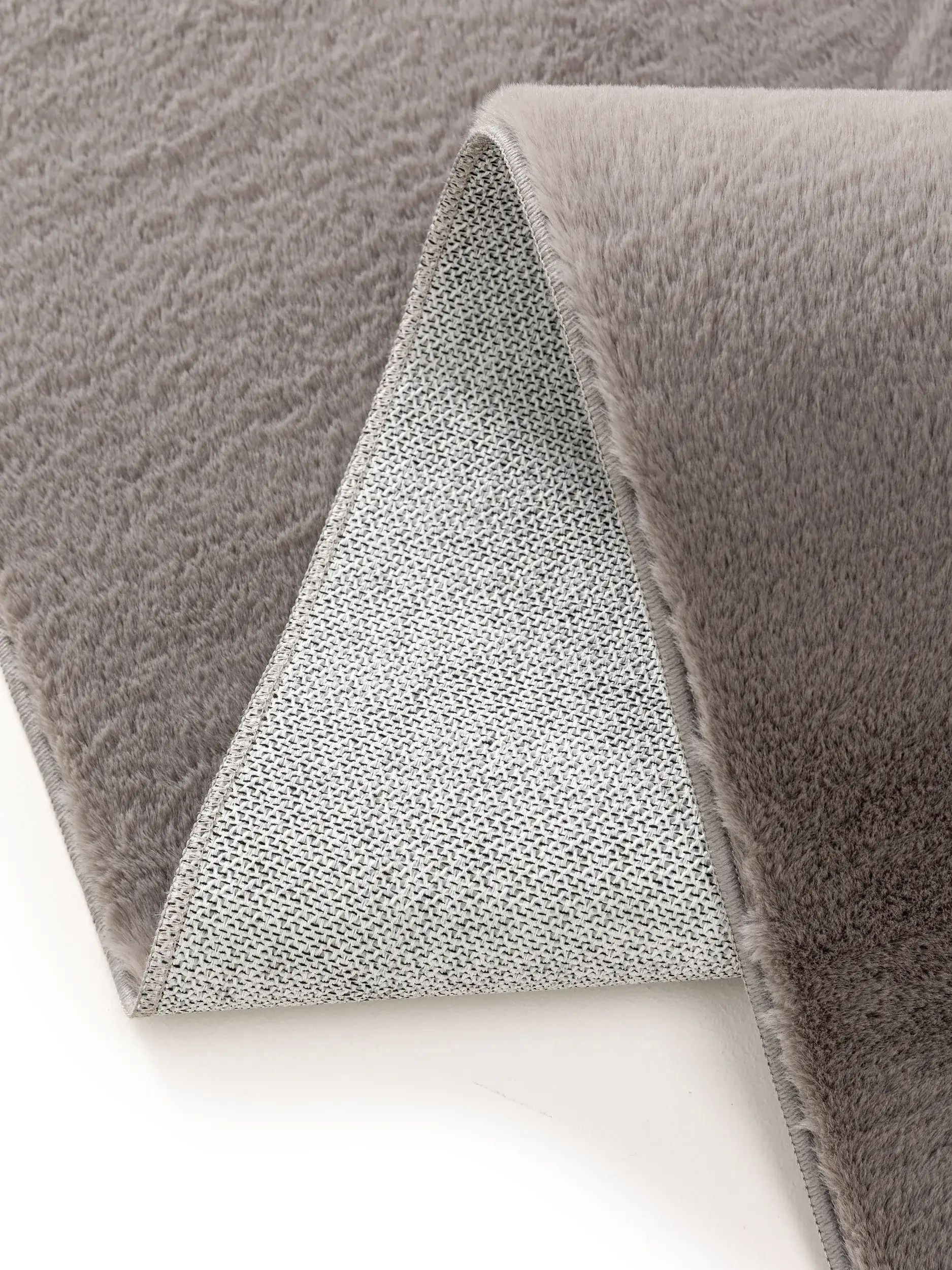 Tapete de 100% Polyester em Grau com pelo de 100% Polyester de altura da benuta Basic