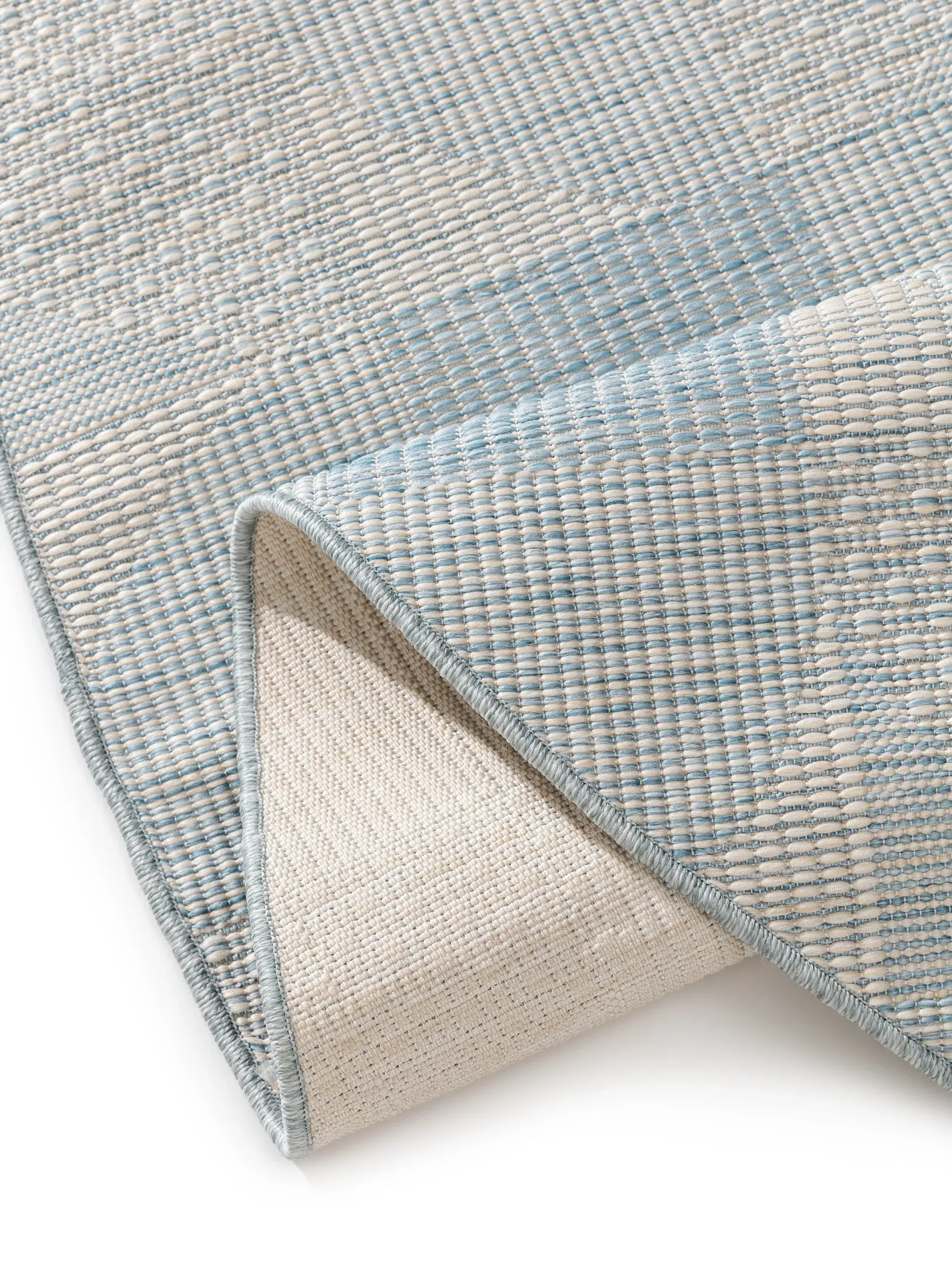 Rug made of 100% Polypropylen in Blue with a 100% Polypropylen high pile by benuta Nest