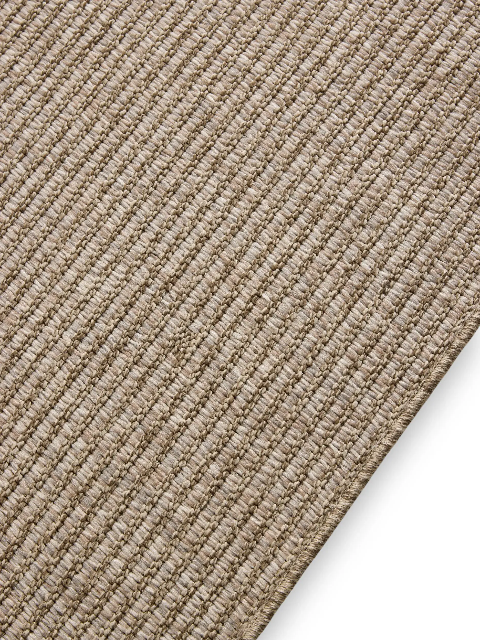 Rug made of 100% Polypropylen in Beige with a 100% Polypropylen high pile by benuta Nest