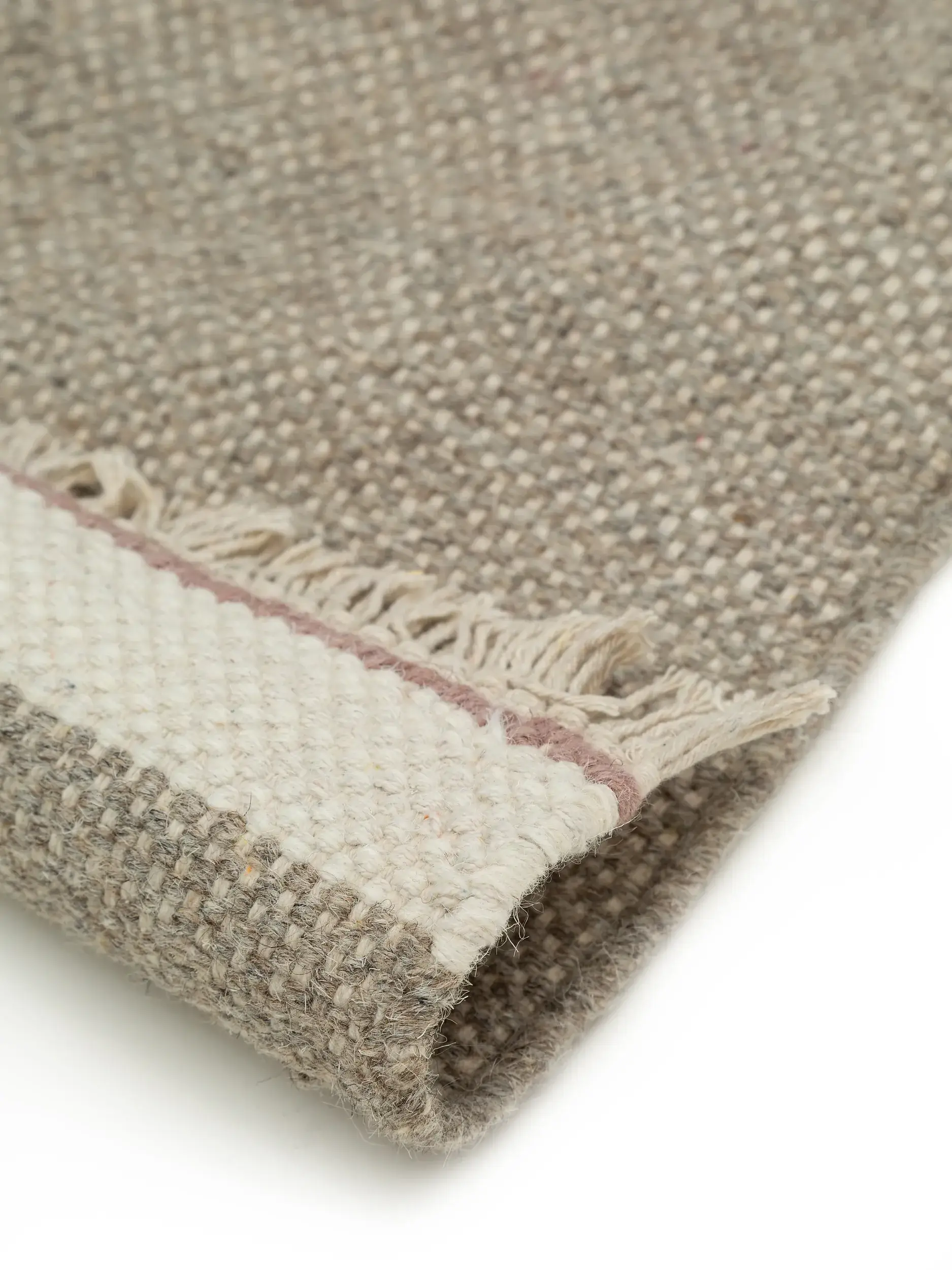 Teppich aus 60% Wolle, 40% Baumwolle in Grau mit 60% Wolle, 40% Baumwolle hohem Flor von benuta Pop