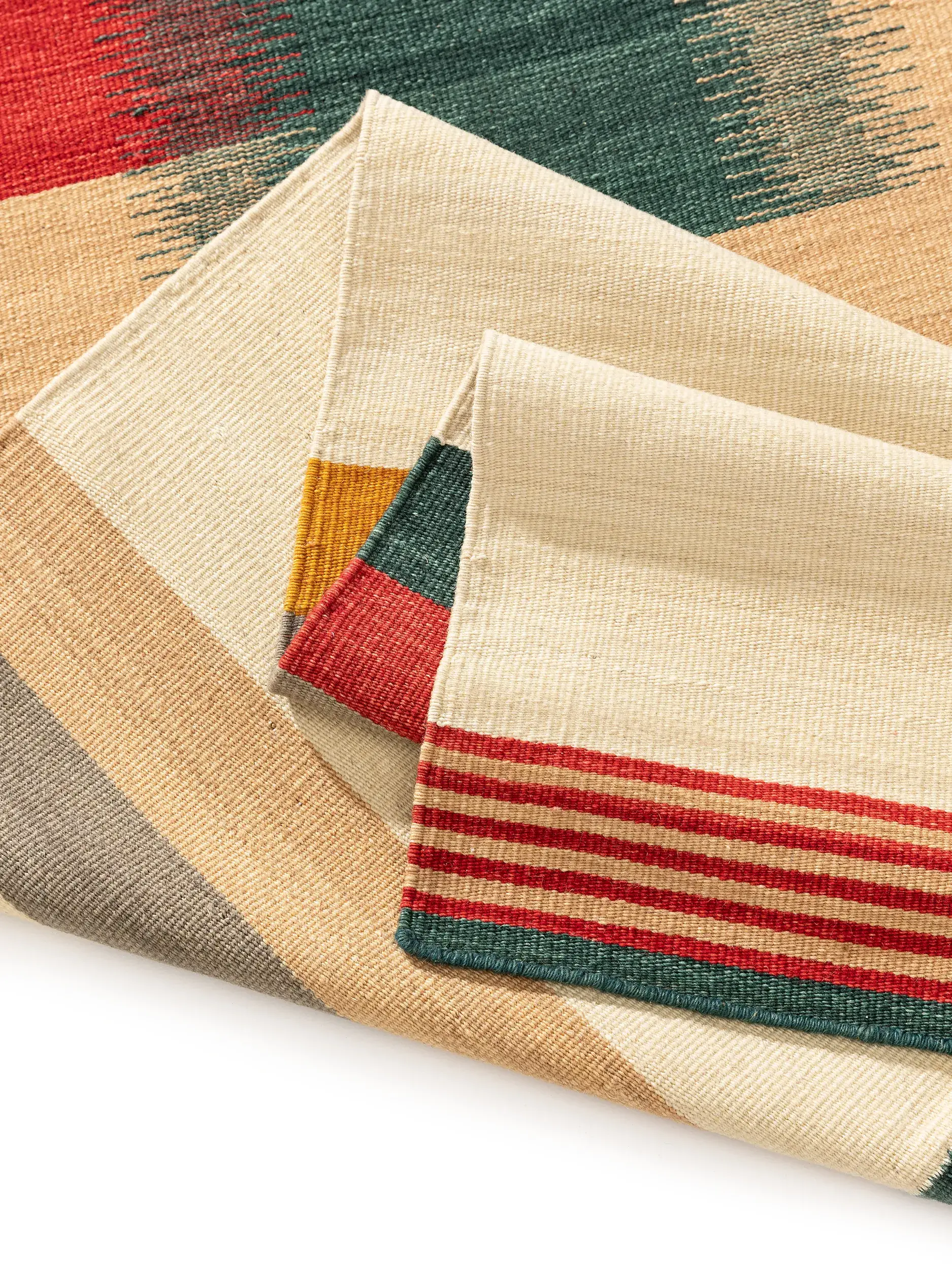 Teppich aus 80% Wolle, 20% Baumwolle in Multicolor mit 80% Wolle, 20% Baumwolle hohem Flor von benuta Nest