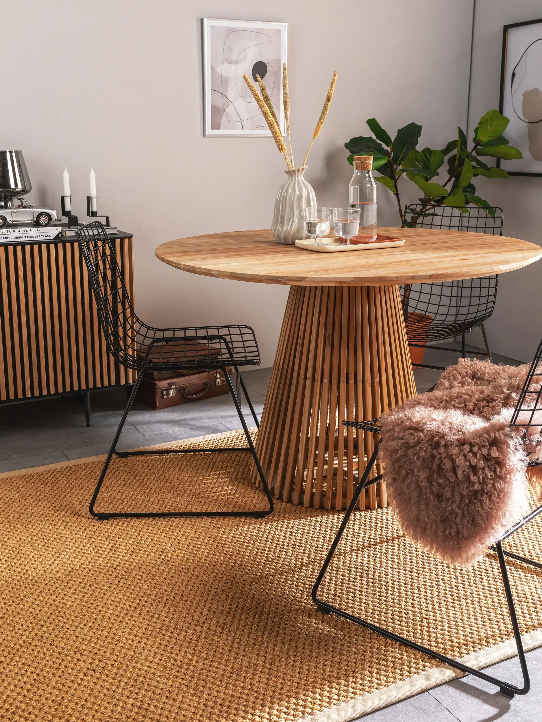 Rug made of 100% Sisal in Beige with a 100% Sisal high pile by benuta Pure