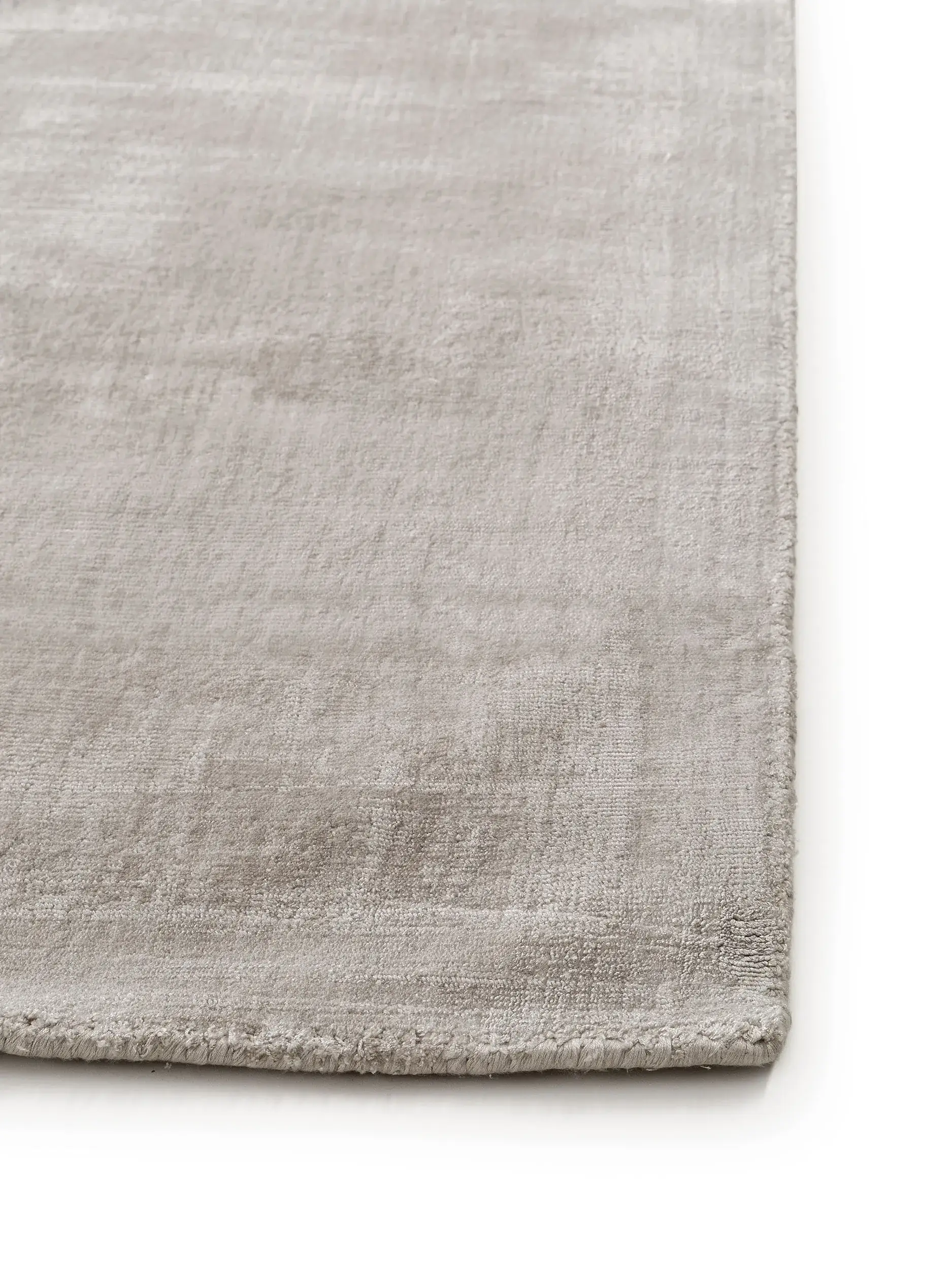Matta Nova av 100% Viskos i Beige från benuta pure