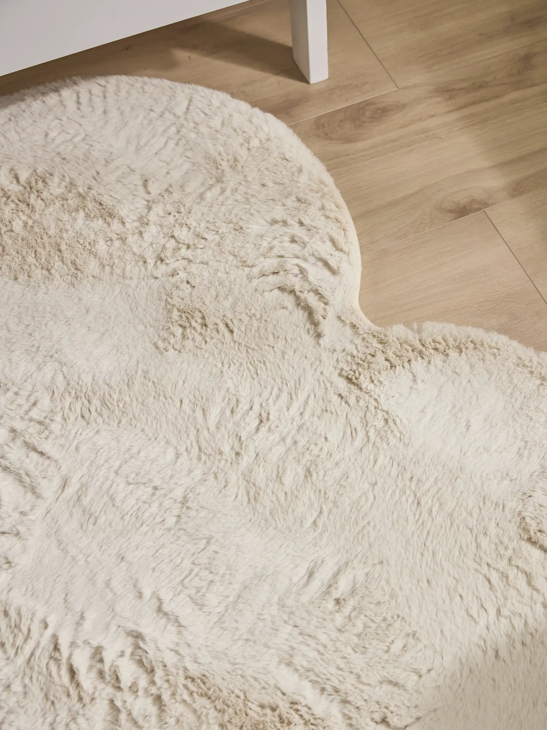 Teppich Dave aus 100% Polyester in Beige von Lytte